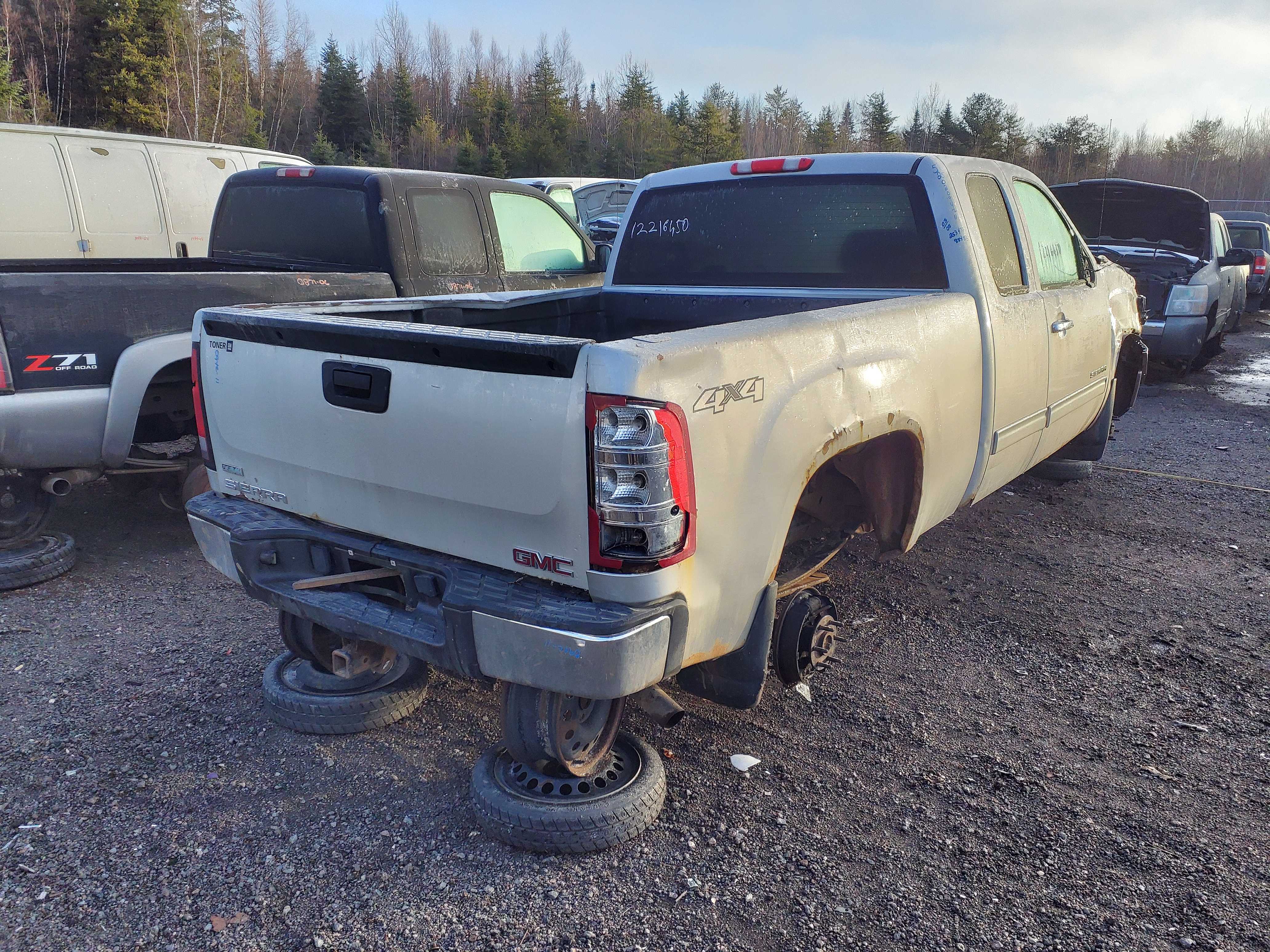 GMC SIERRA 1500 2011