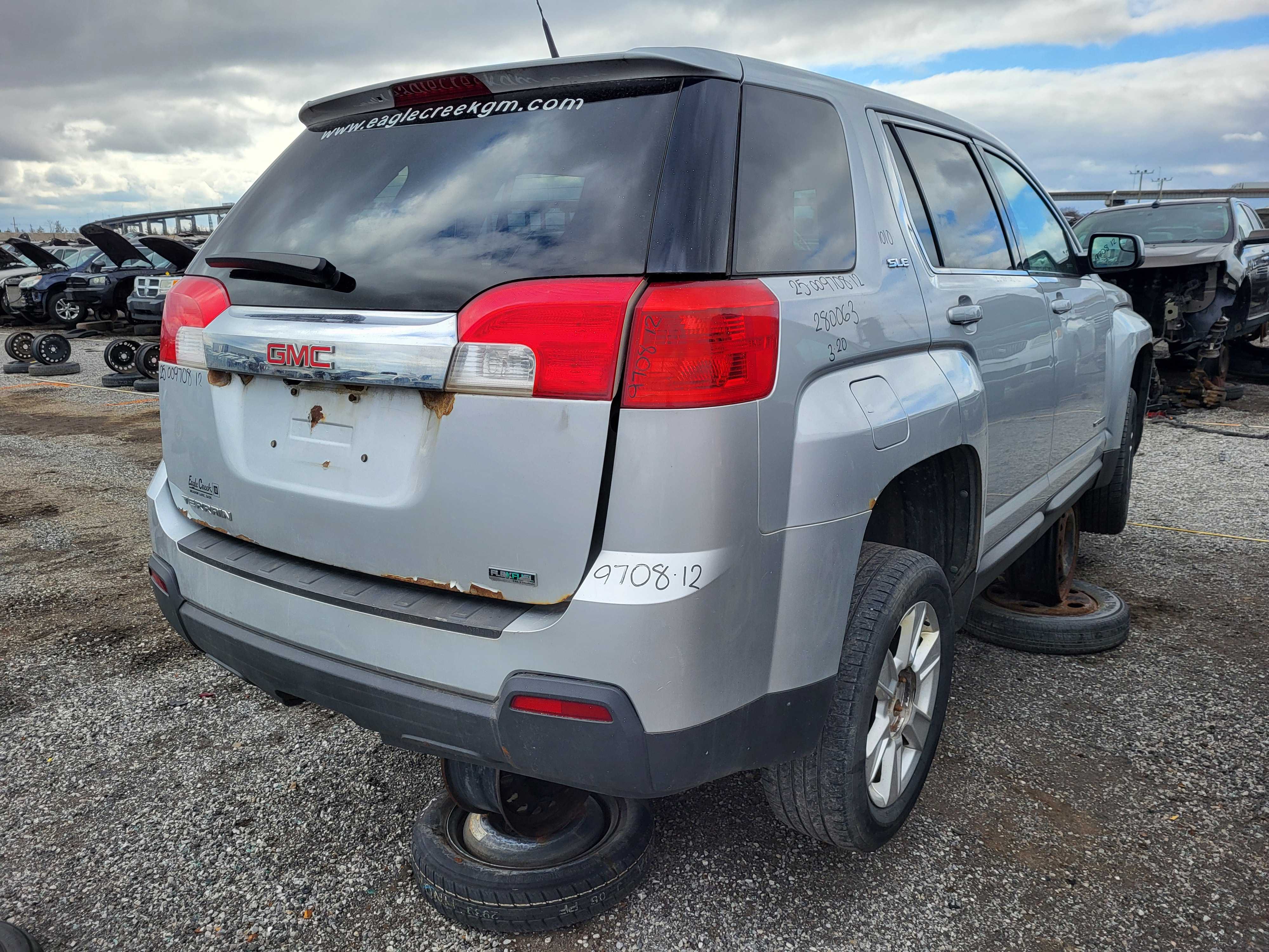 GMC VAN 2012
