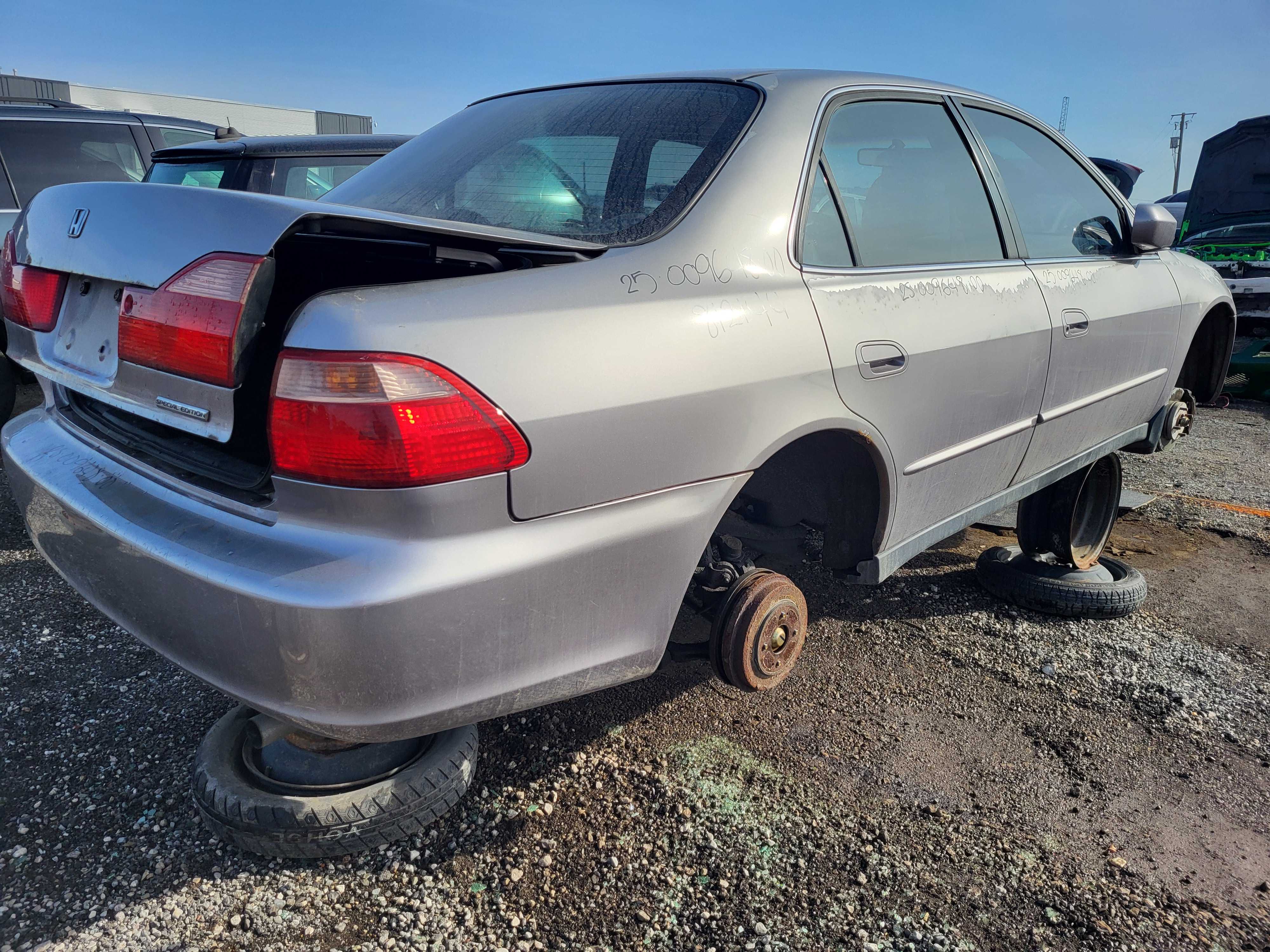 HONDA ACCORD 2000