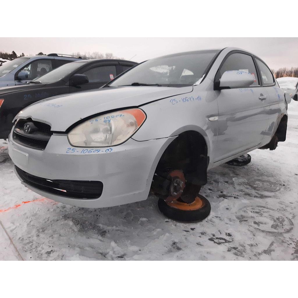 HYUNDAI ACCENT 2009