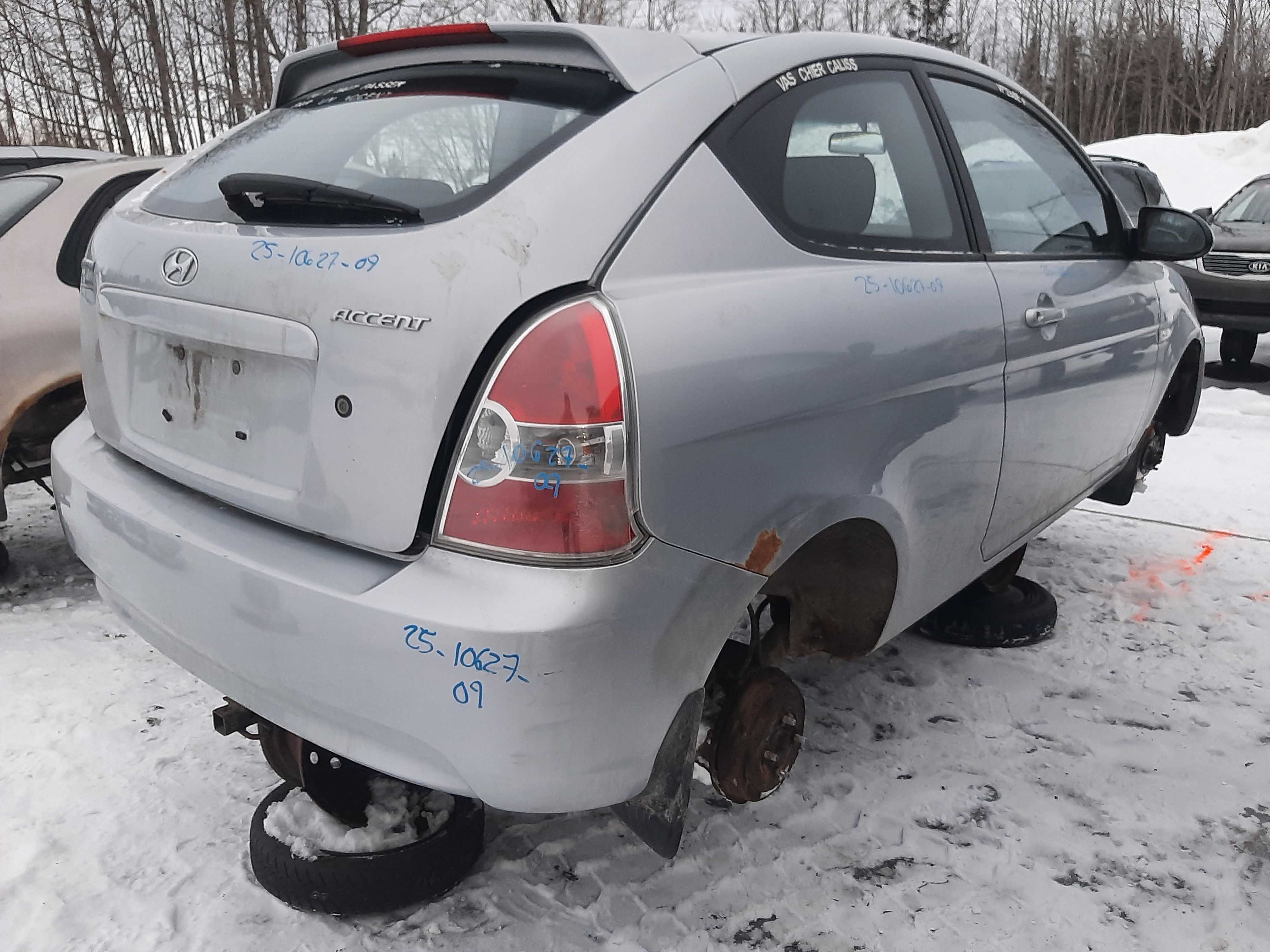 HYUNDAI ACCENT 2009