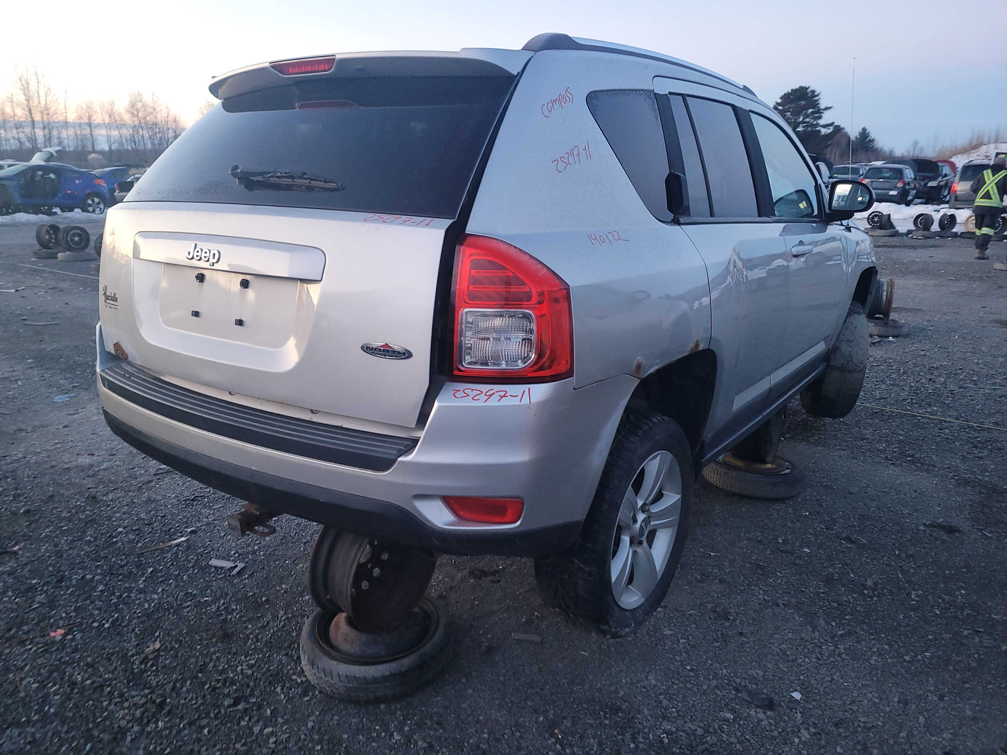 JEEP COMPASS 2011