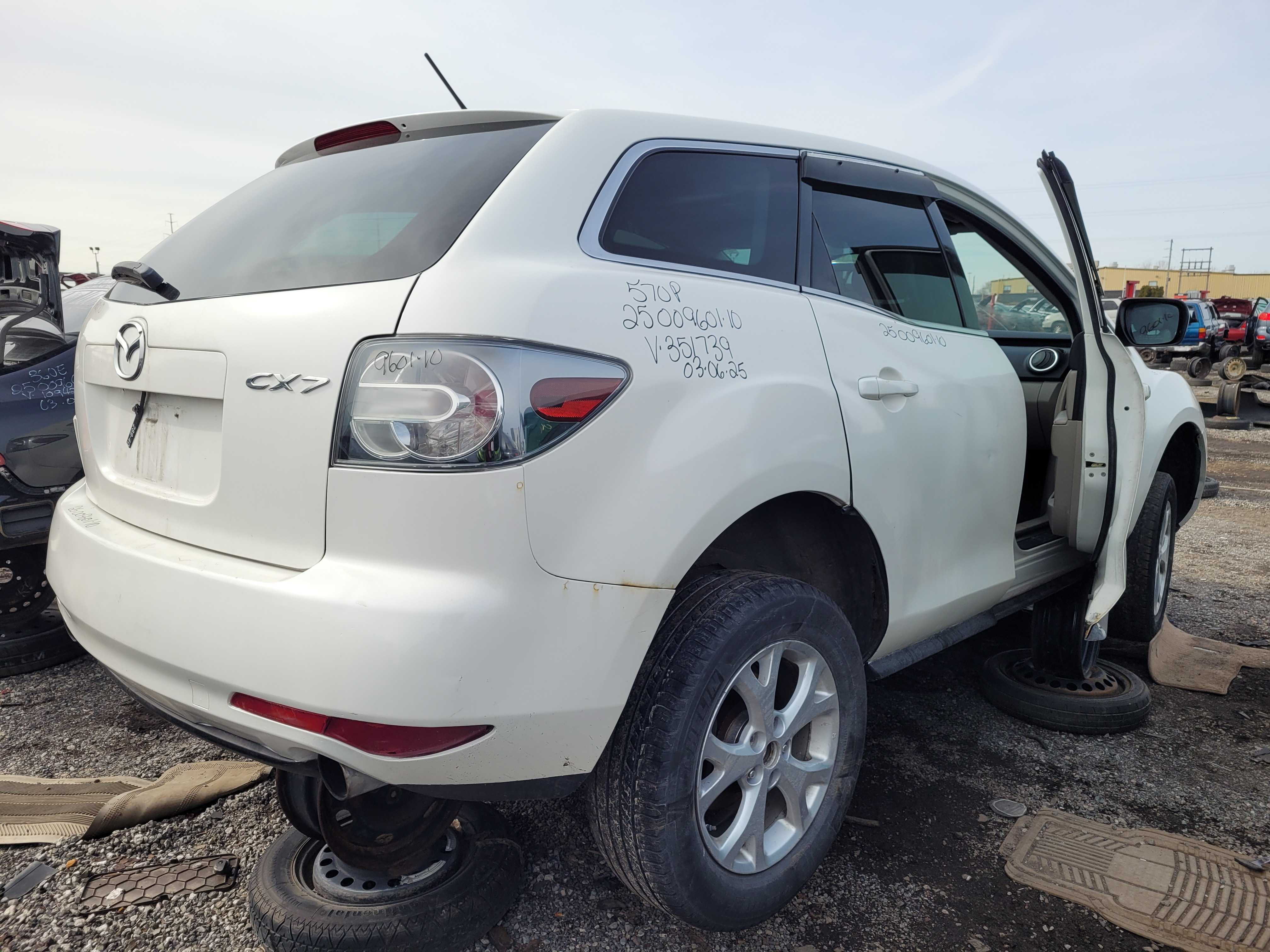 MAZDA CX-7 2010