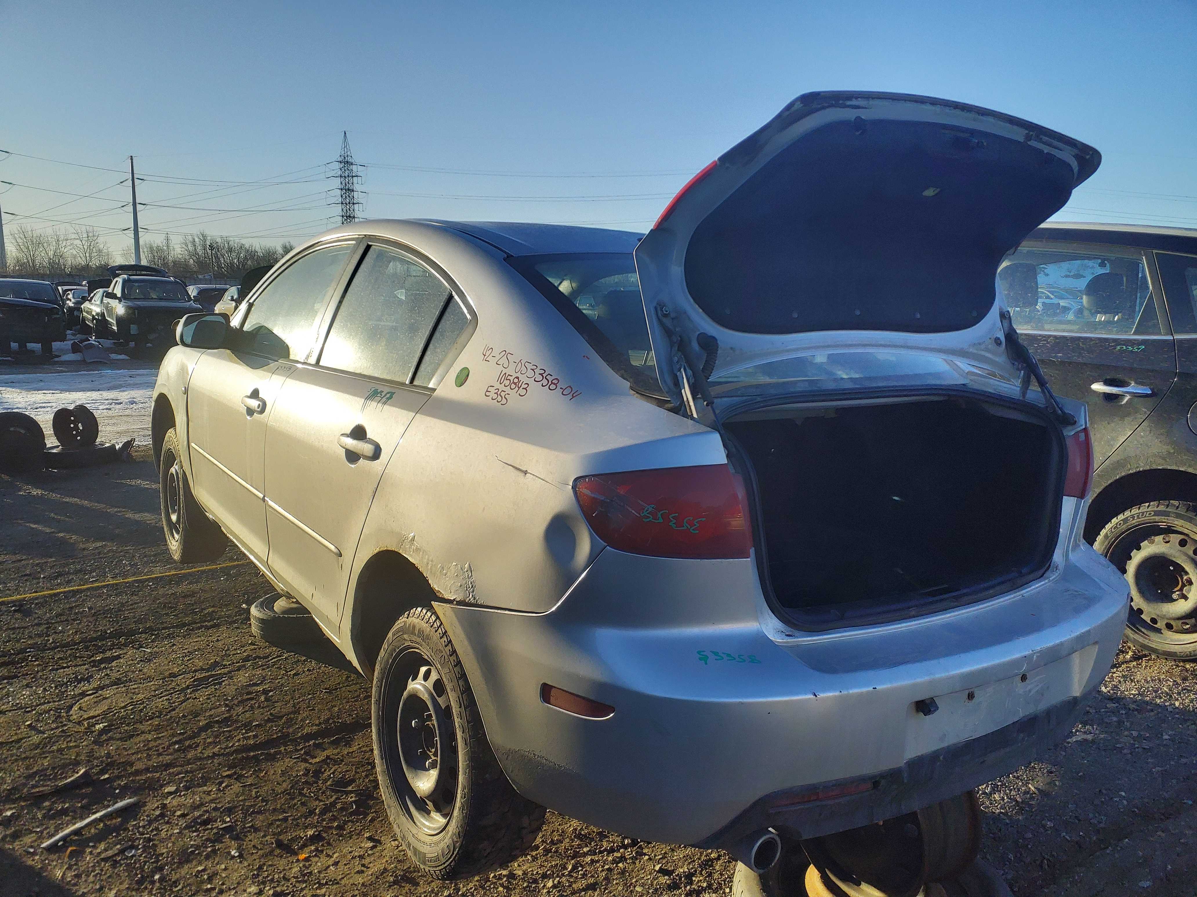 MAZDA MAZDA3 2004