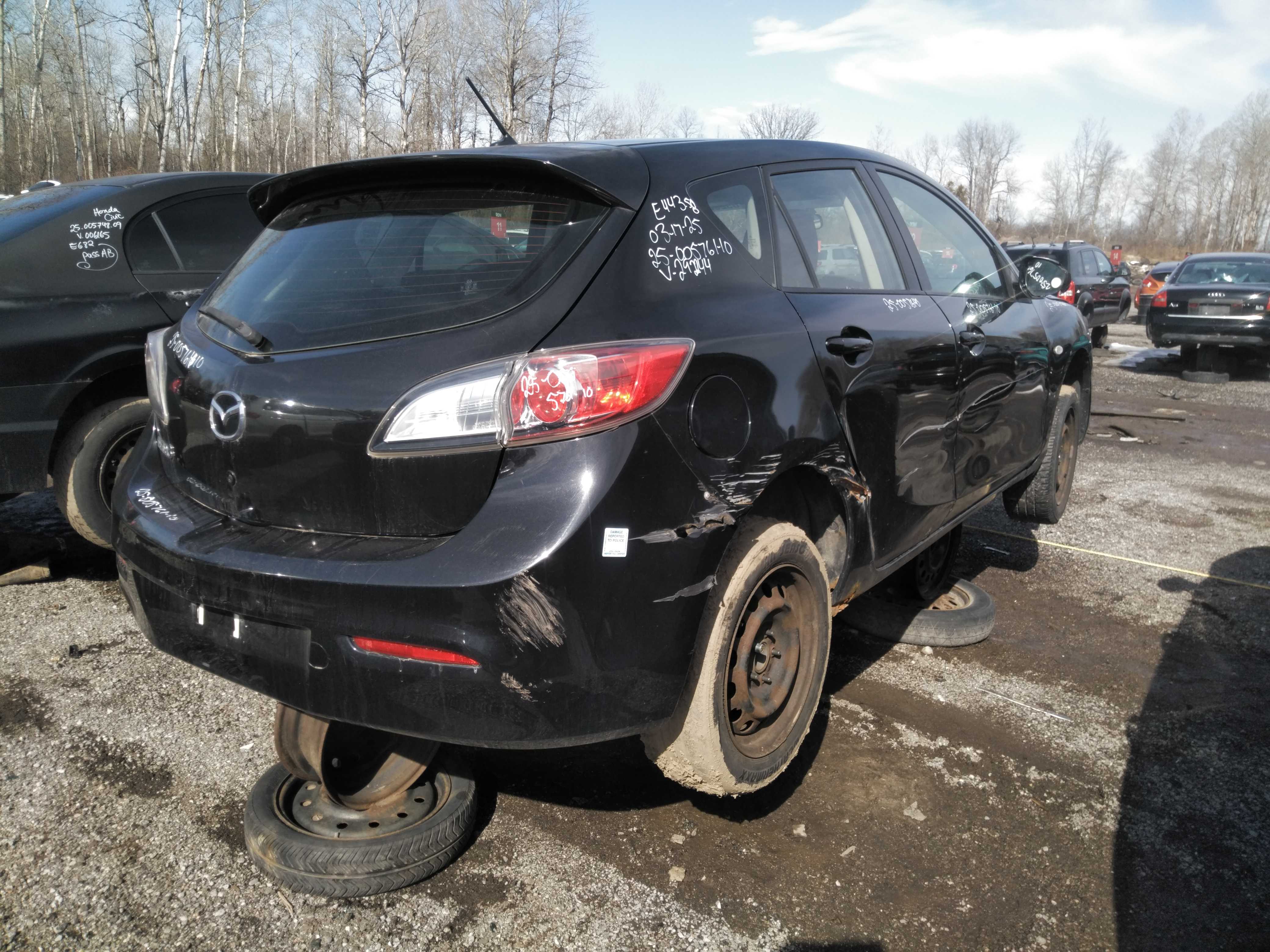 MAZDA MAZDA3 2010