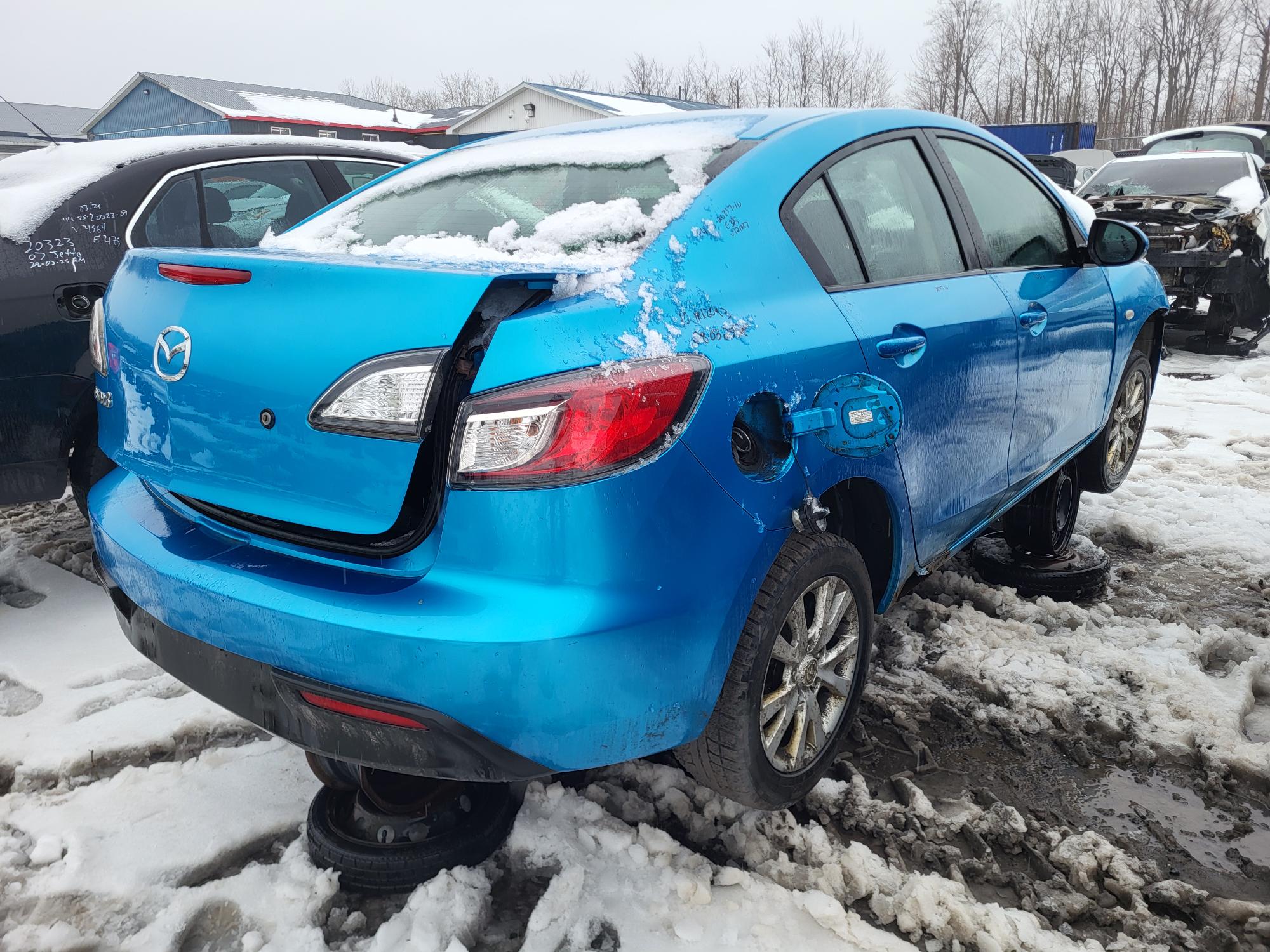MAZDA MAZDA3 2010