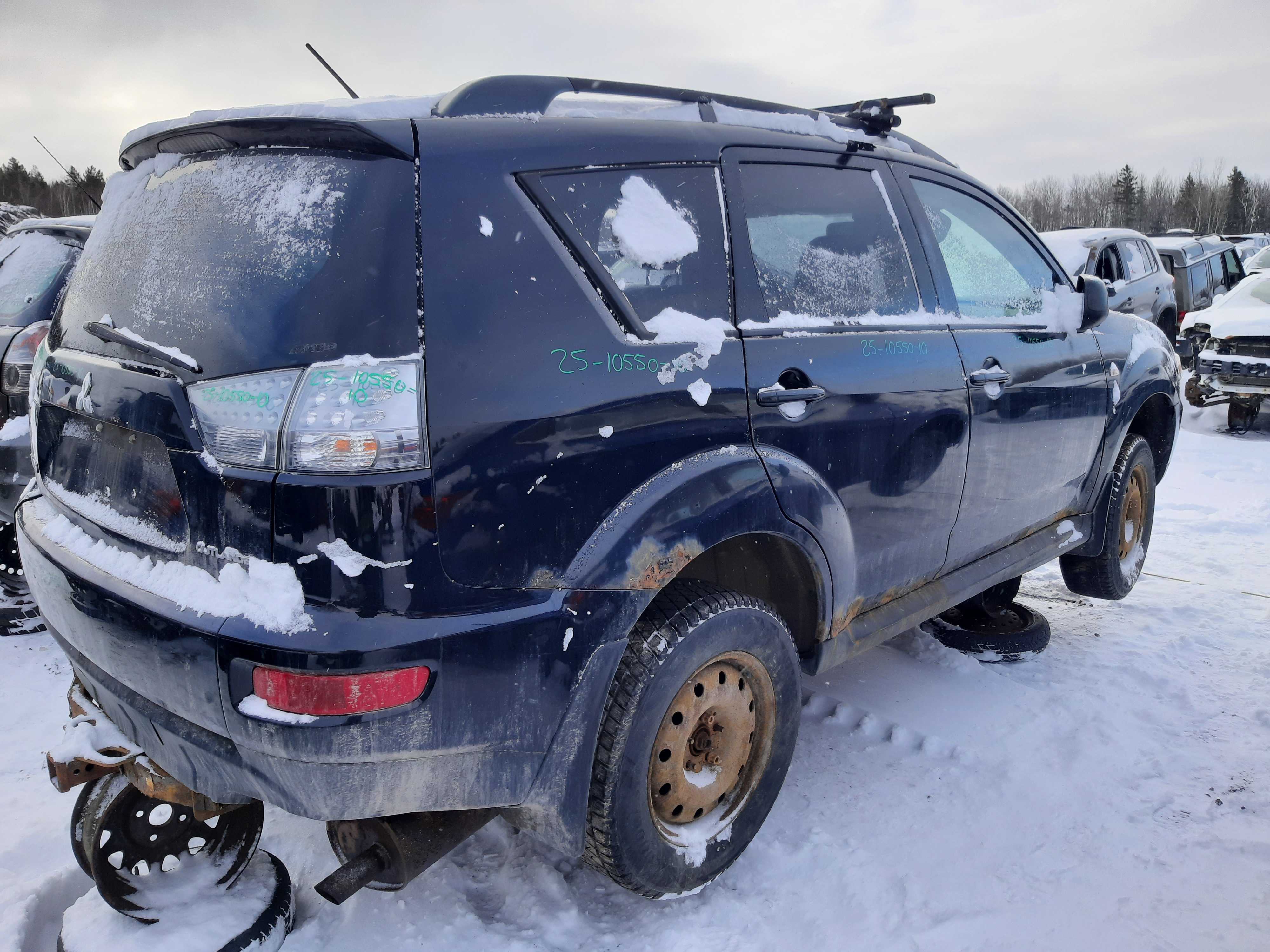 MITSUBISHI OUTLANDER 2010