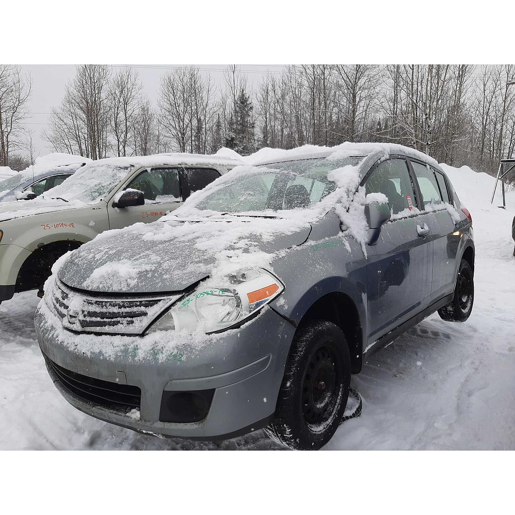 NISSAN VERSA 2010