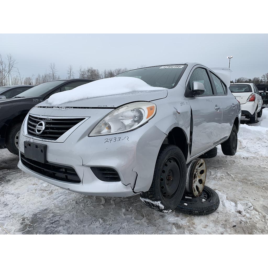 NISSAN VERSA 2012