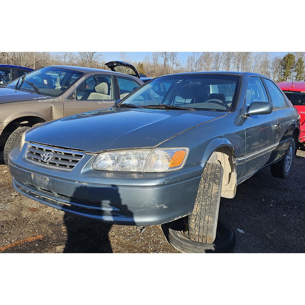 TOYOTA CAMRY 2000