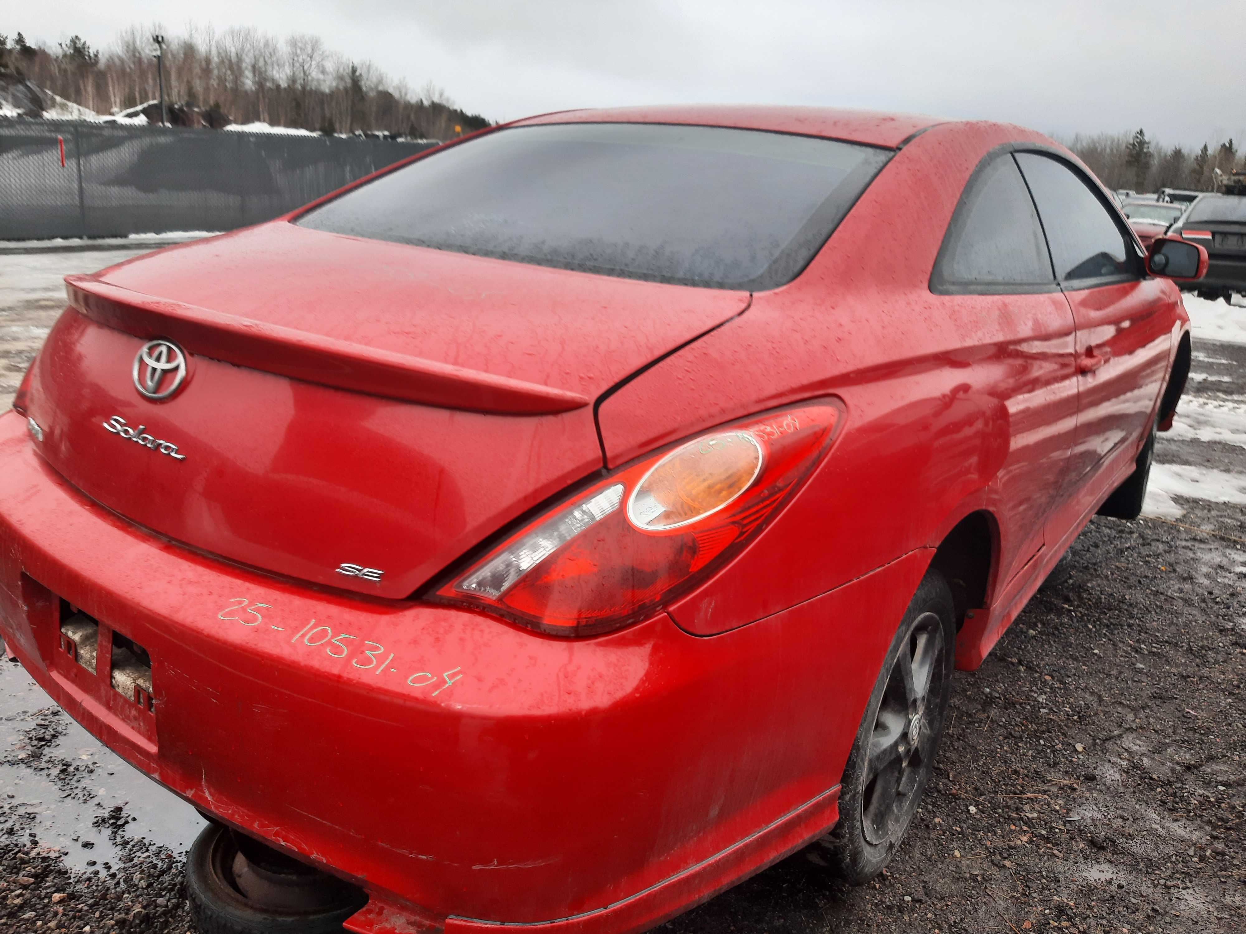 TOYOTA CAMRY 2004