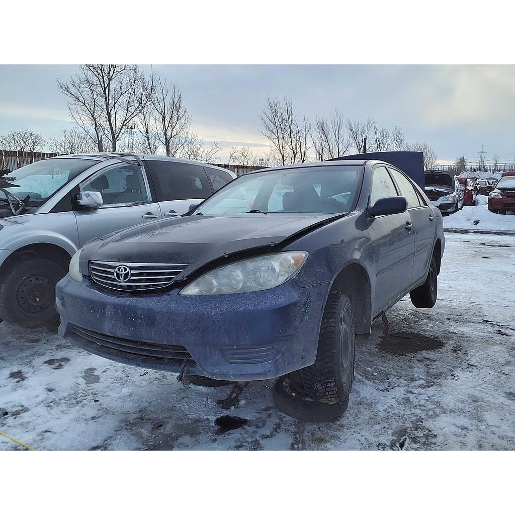 TOYOTA CAMRY 2005