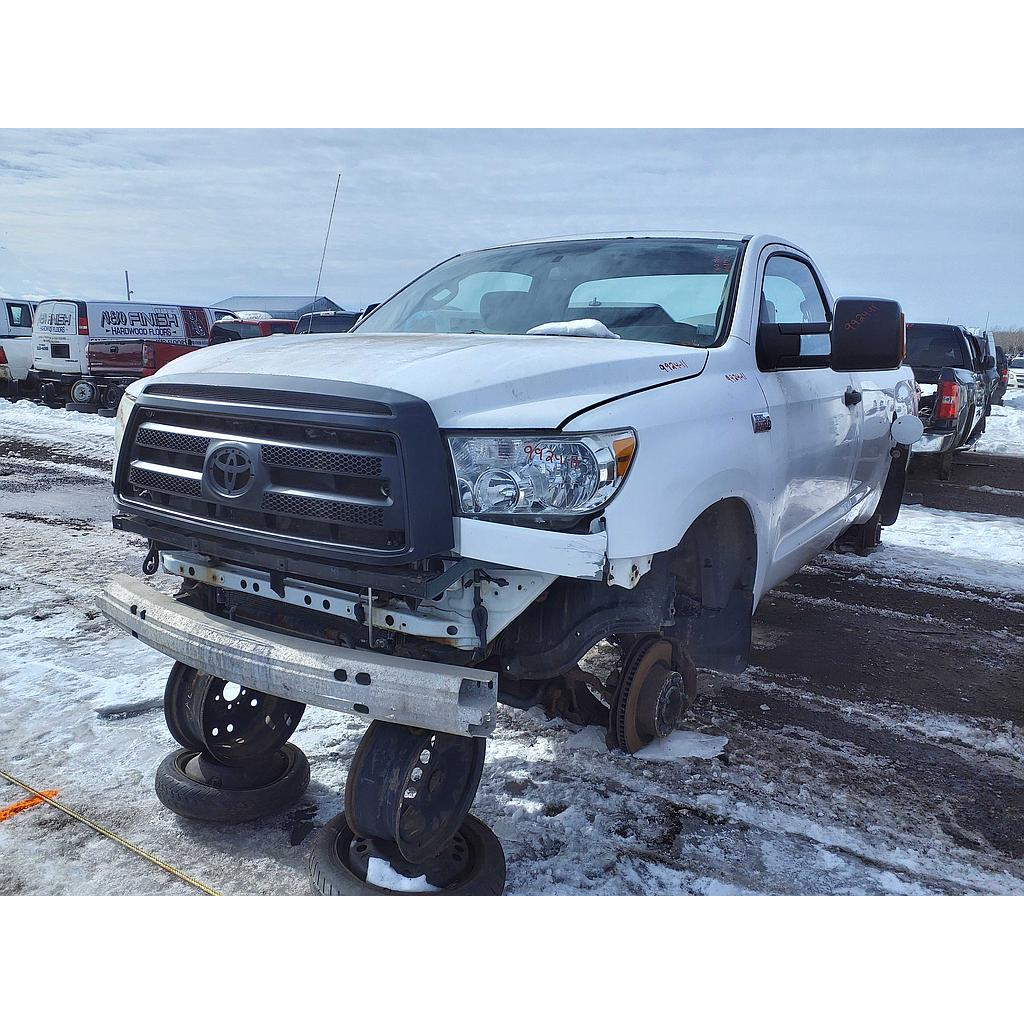 TOYOTA TUNDRA 2011