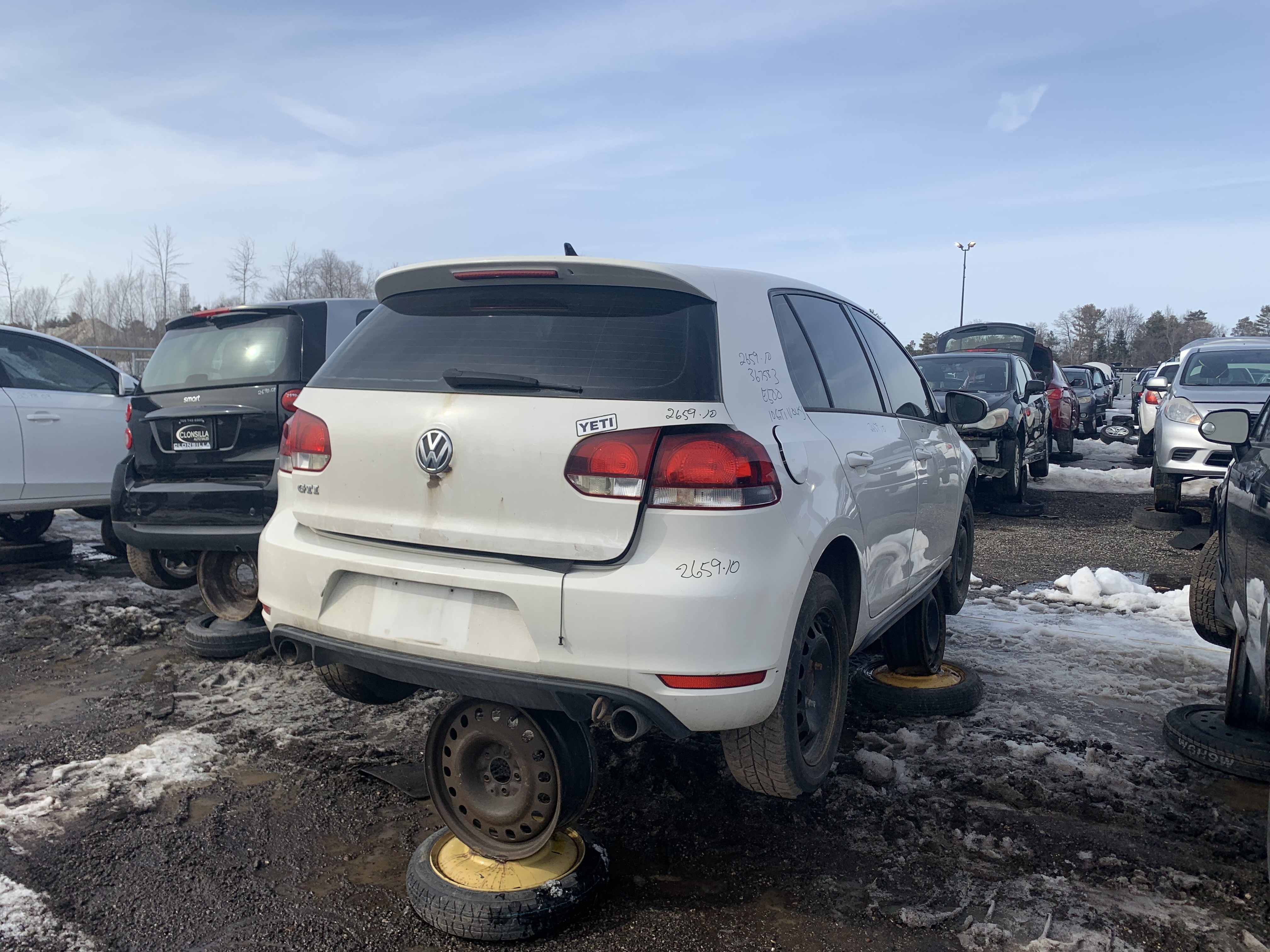 VOLKSWAGEN GTI 2010