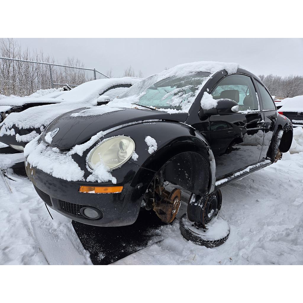 VOLKSWAGEN NEW BEETLE 2008