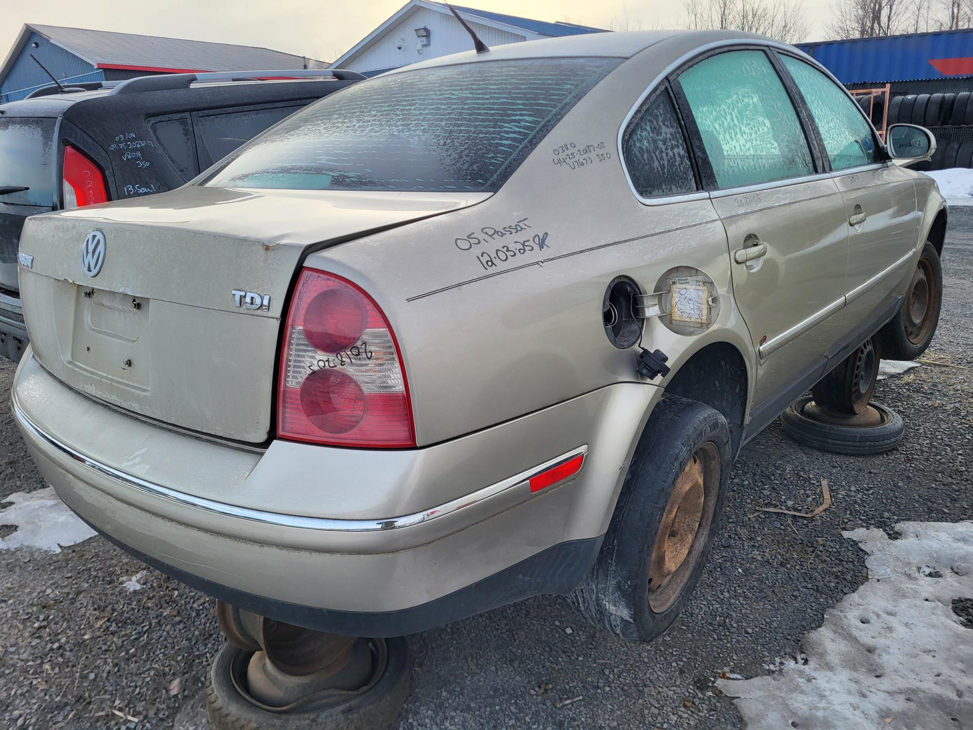 VOLKSWAGEN PASSAT 2005