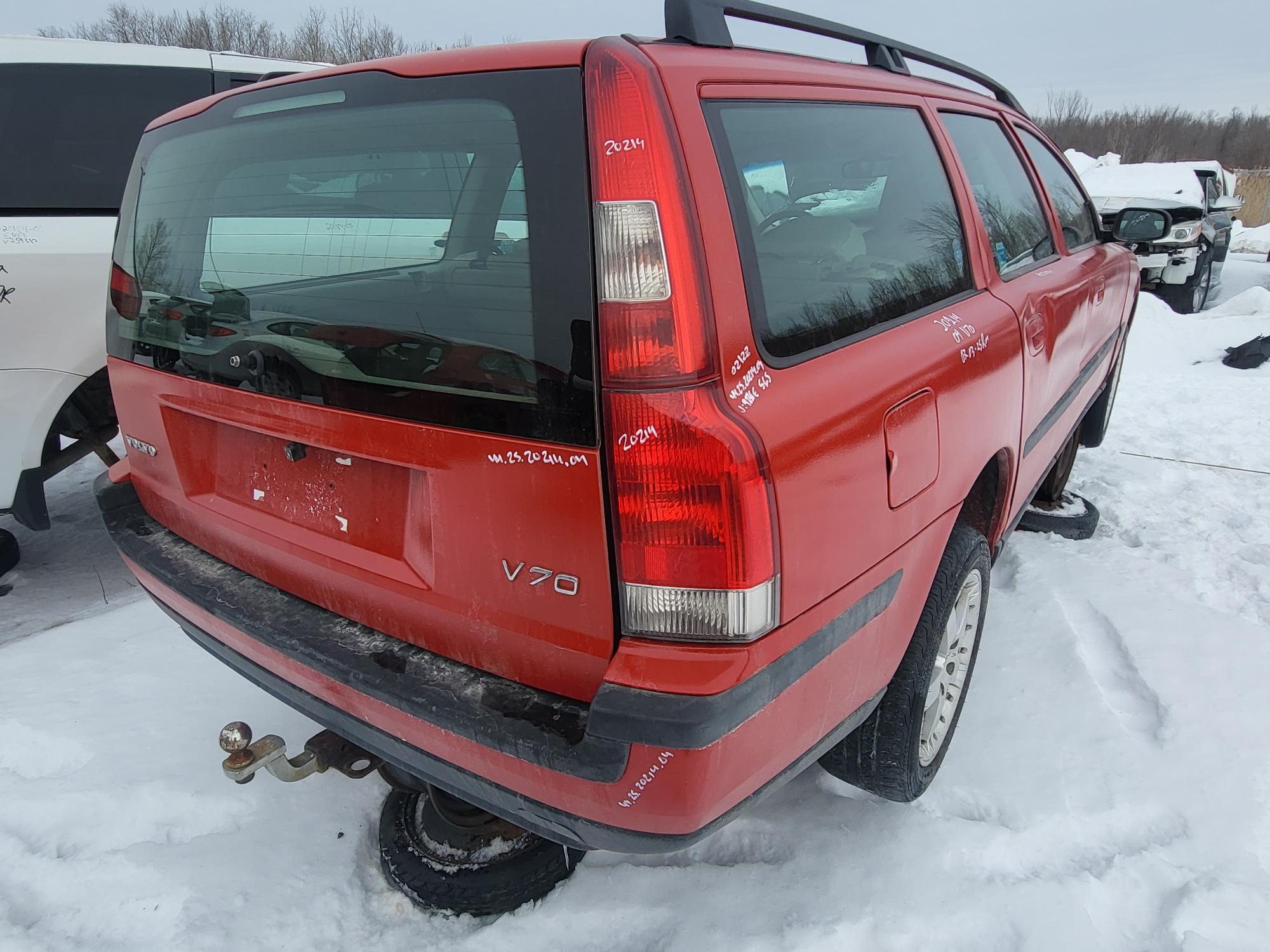 VOLVO V70 2004