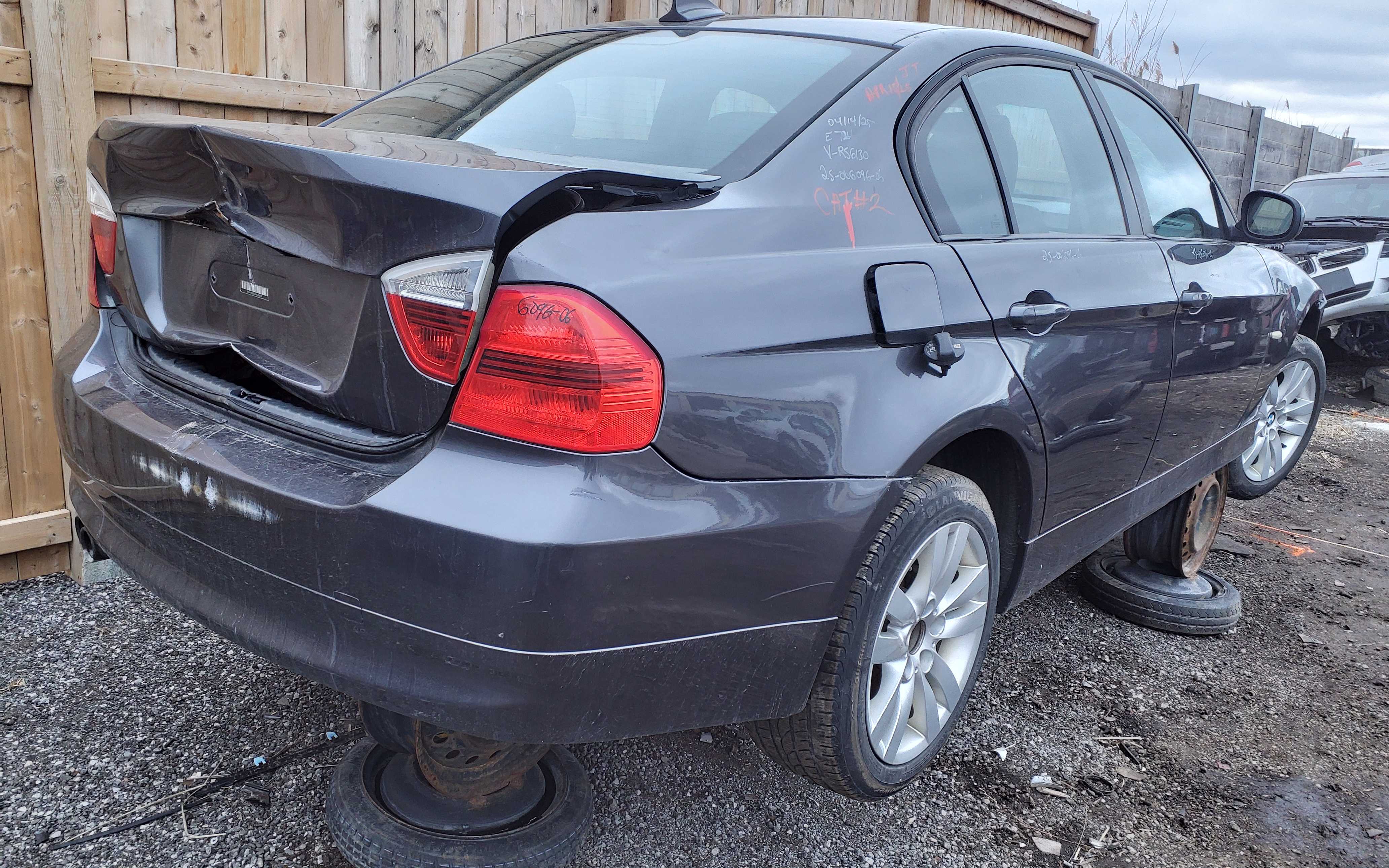 BMW 325 2006
