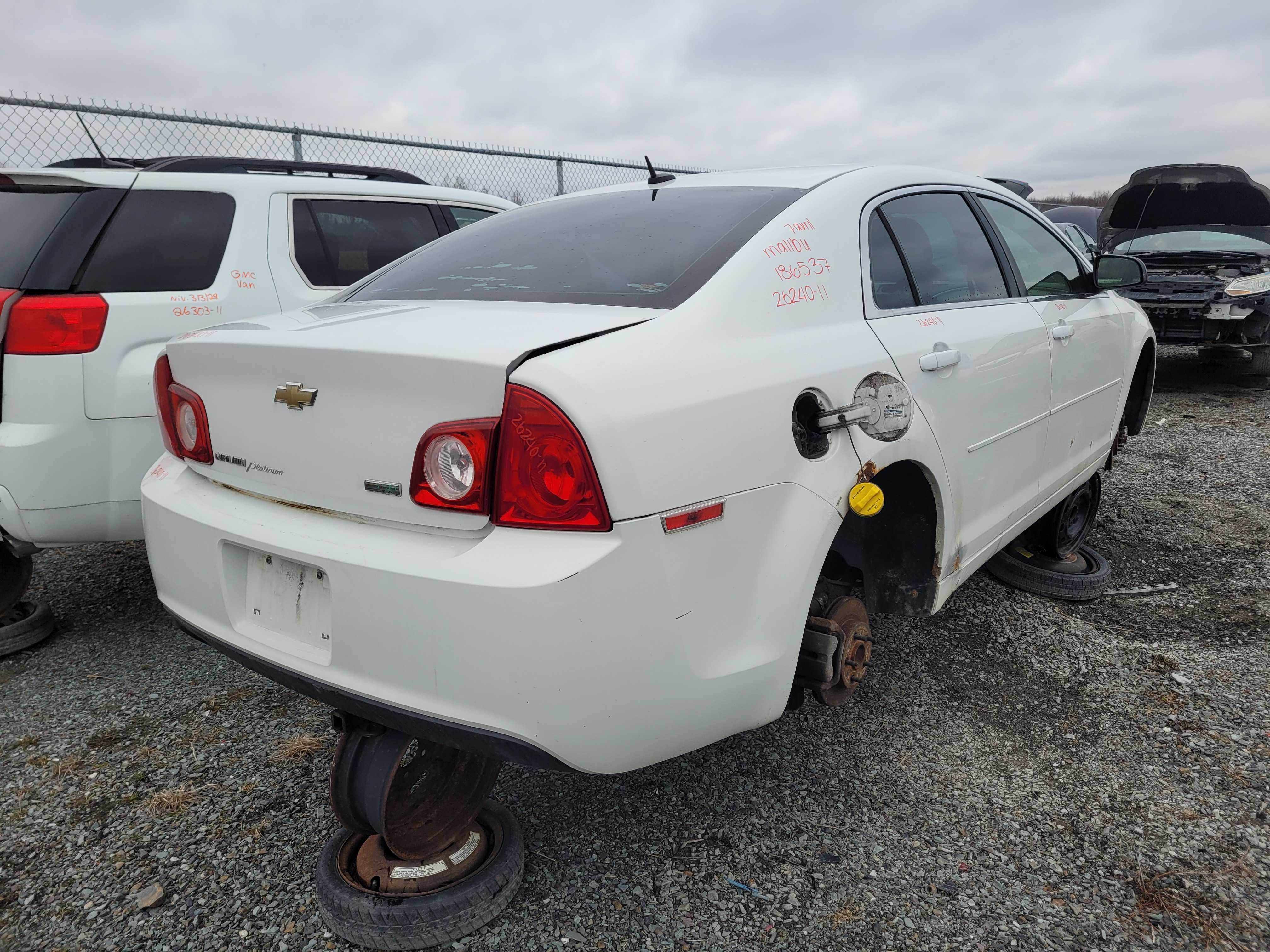 CHEVROLET MALIBU 2011