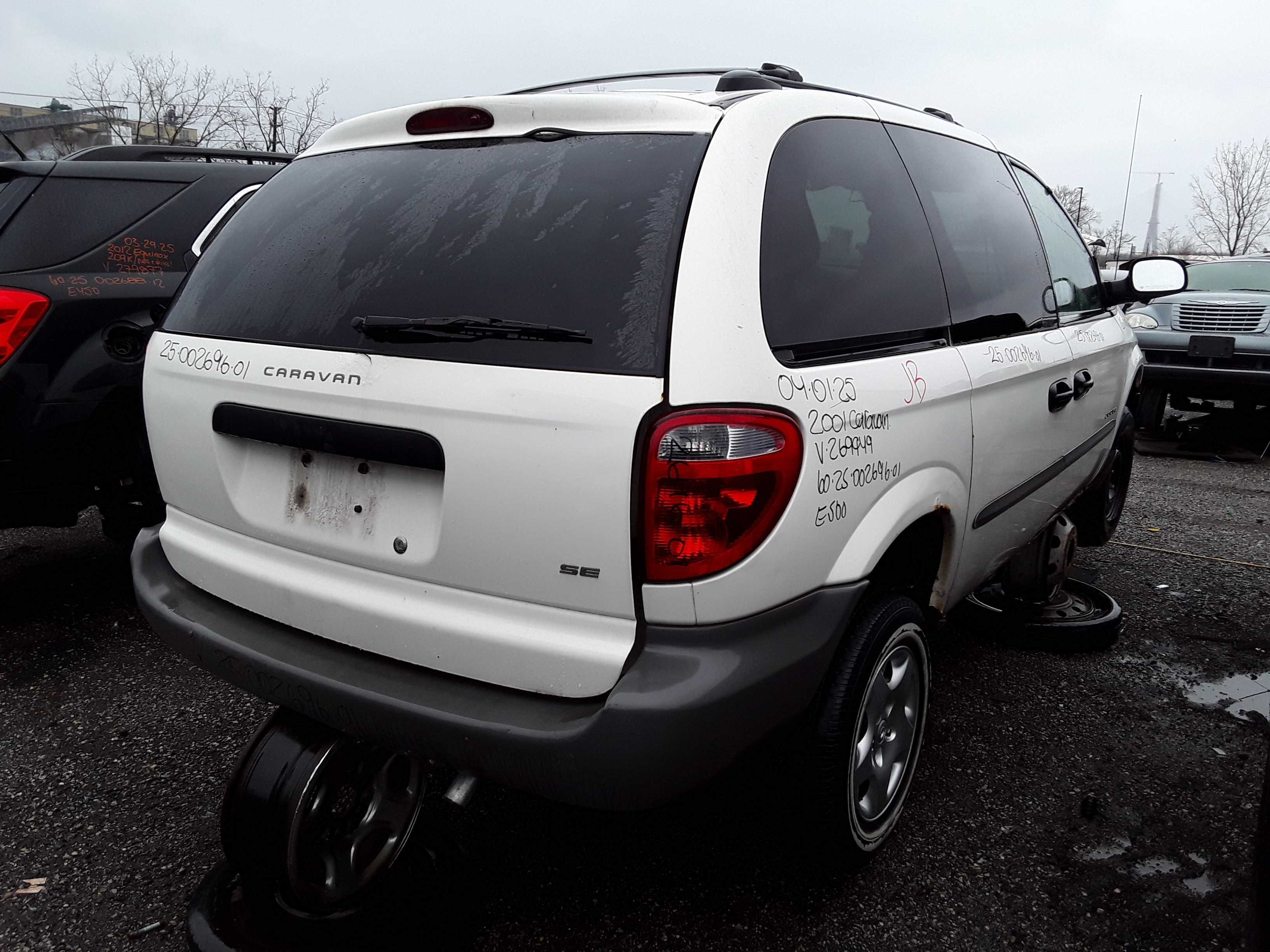 DODGE CARAVAN 2001