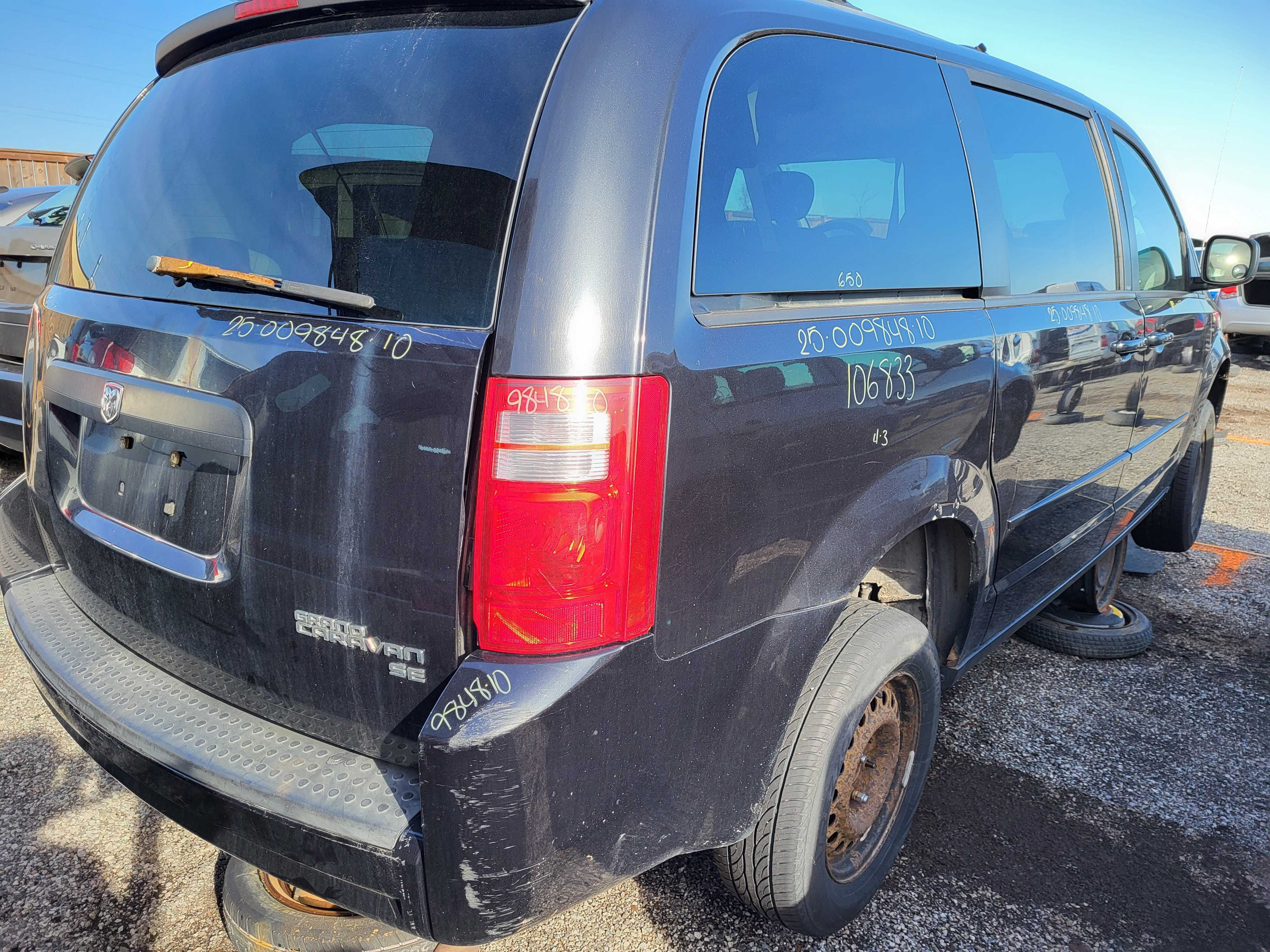 DODGE GRAND CARAVAN 2010