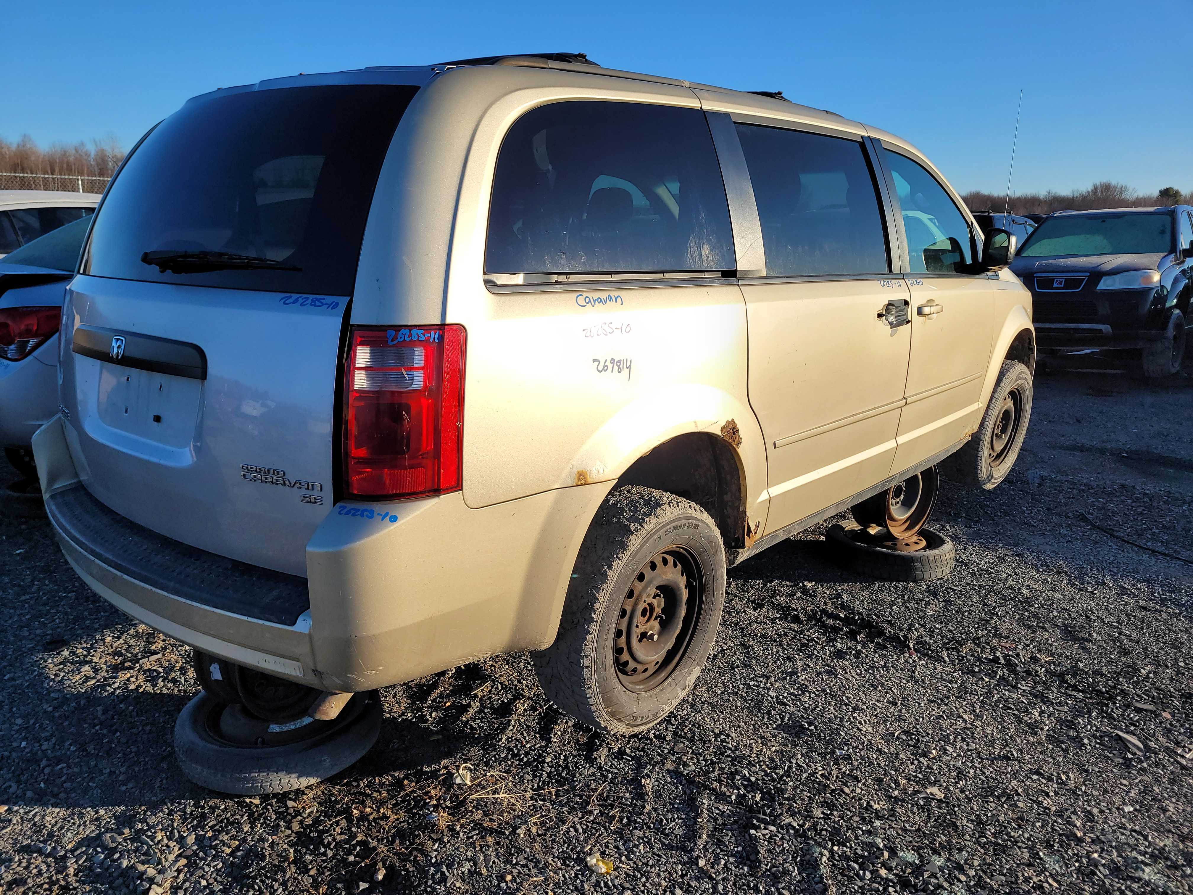 DODGE GRAND CARAVAN 2010