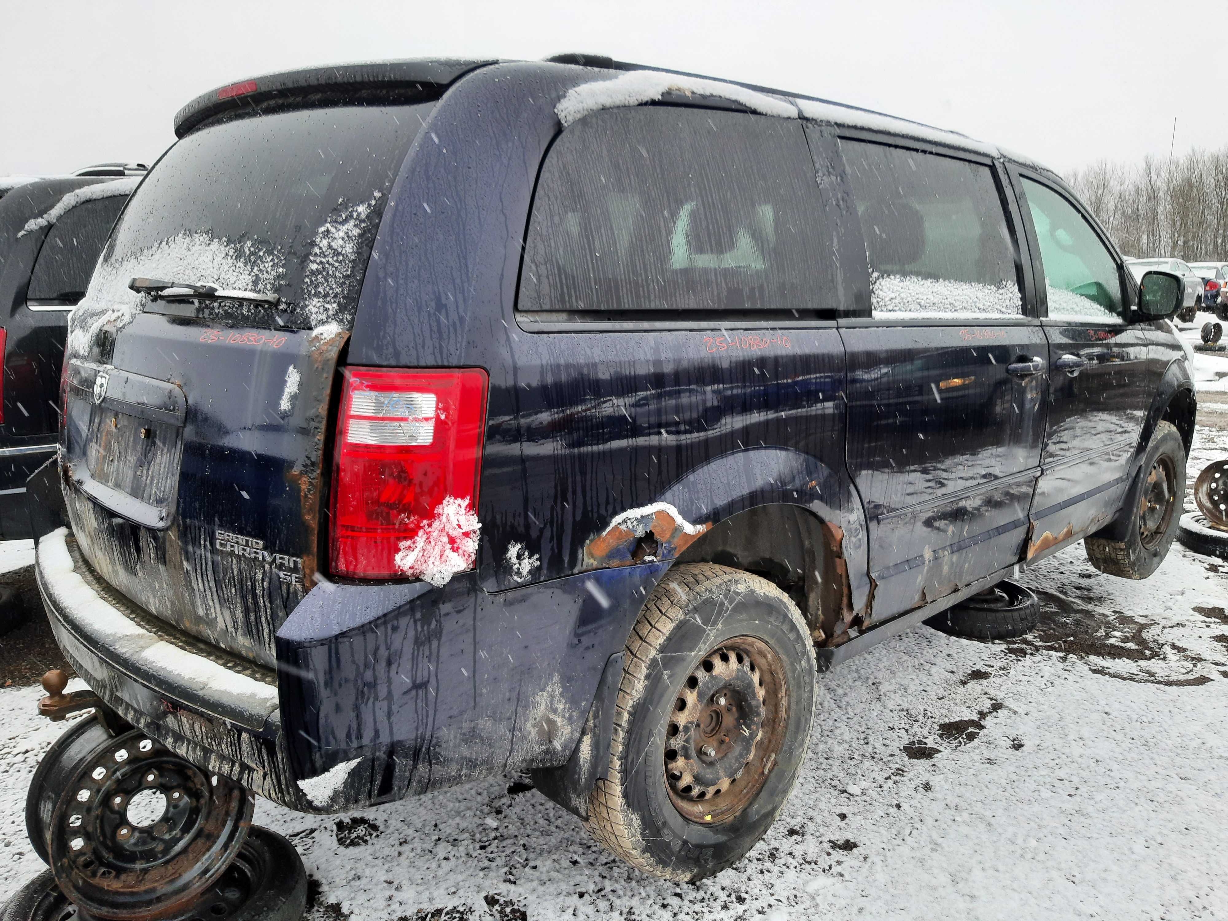 DODGE GRAND CARAVAN 2010