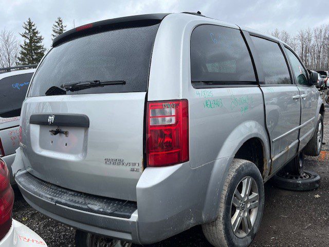 DODGE GRAND CARAVAN 2010