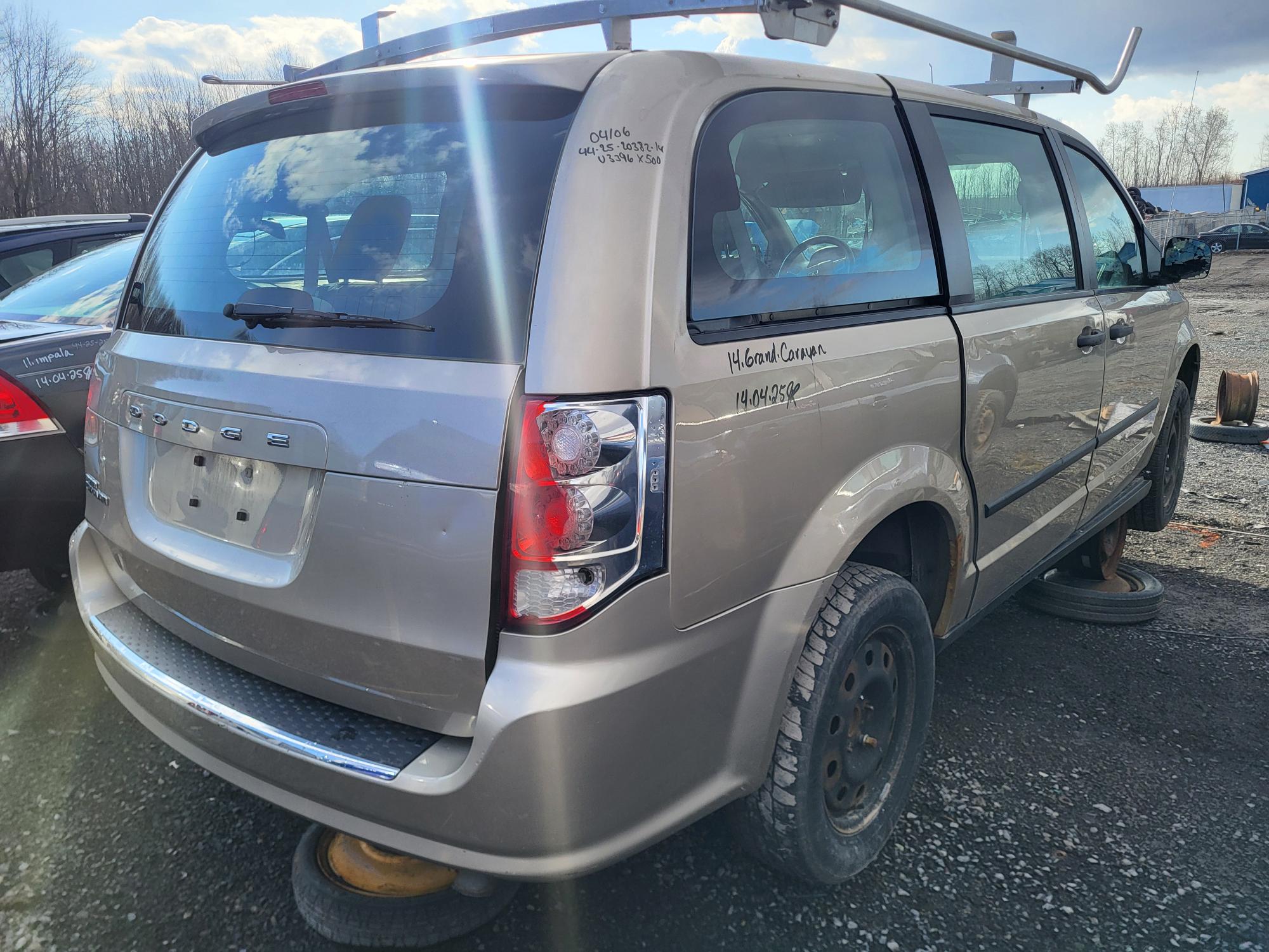 DODGE GRAND CARAVAN 2014