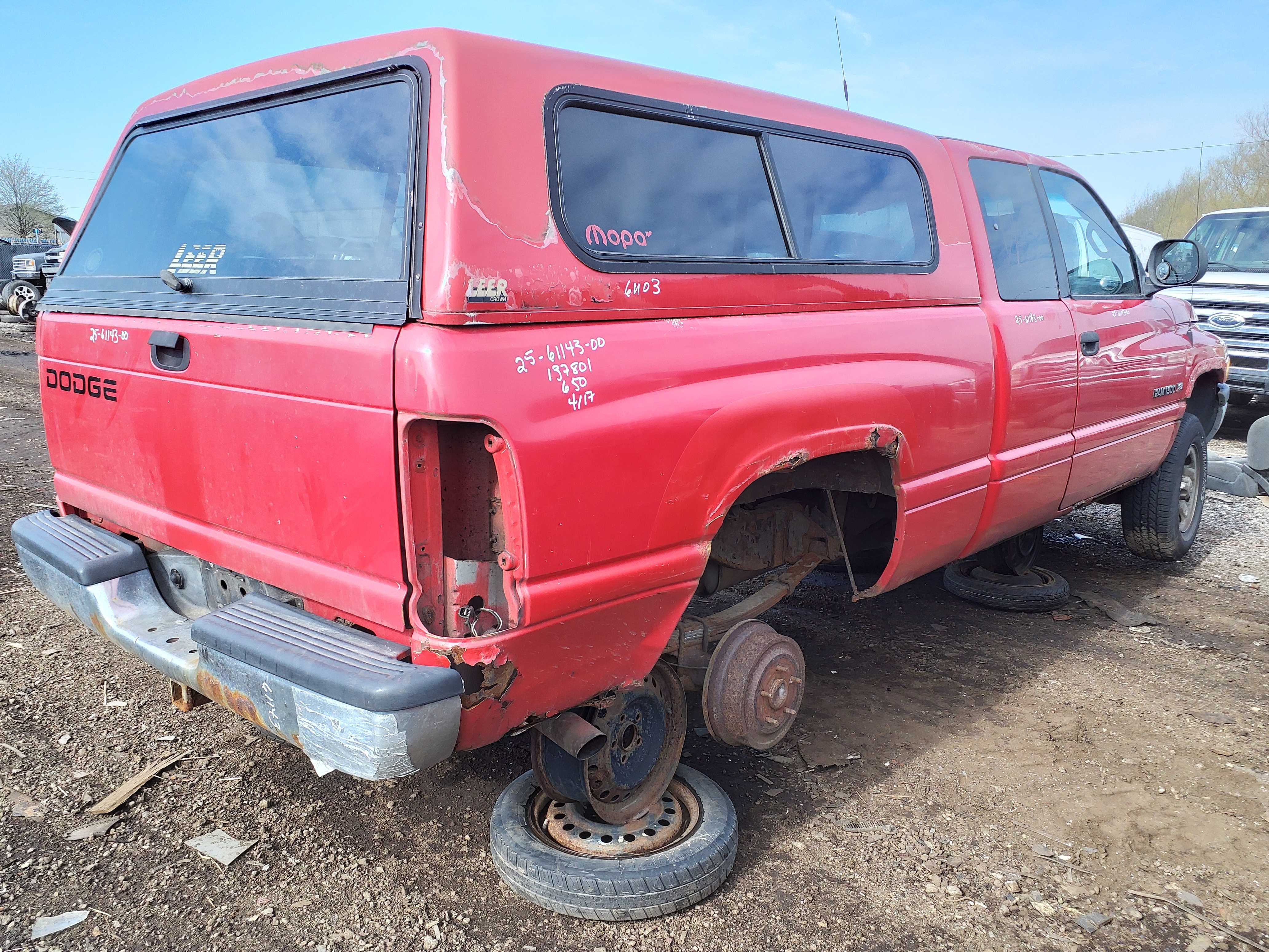 DODGE RAM 1500 2000