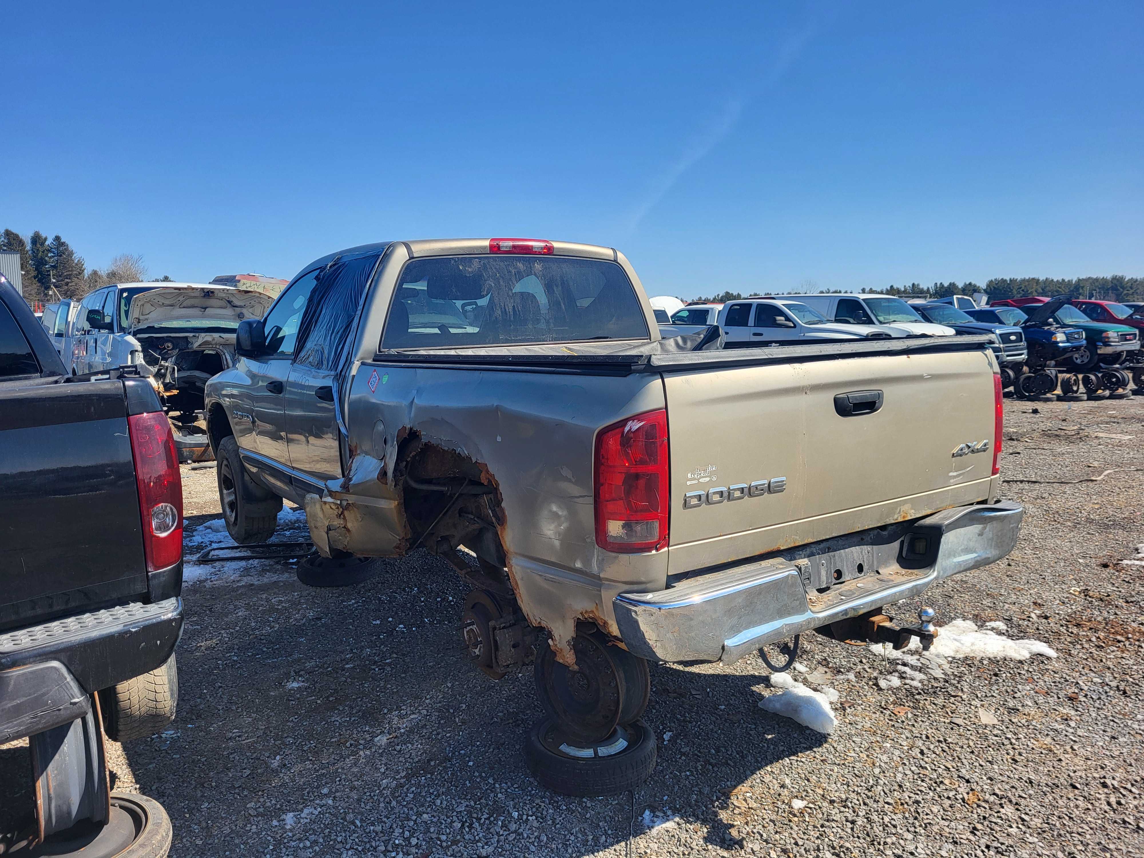 DODGE RAM 1500 2002