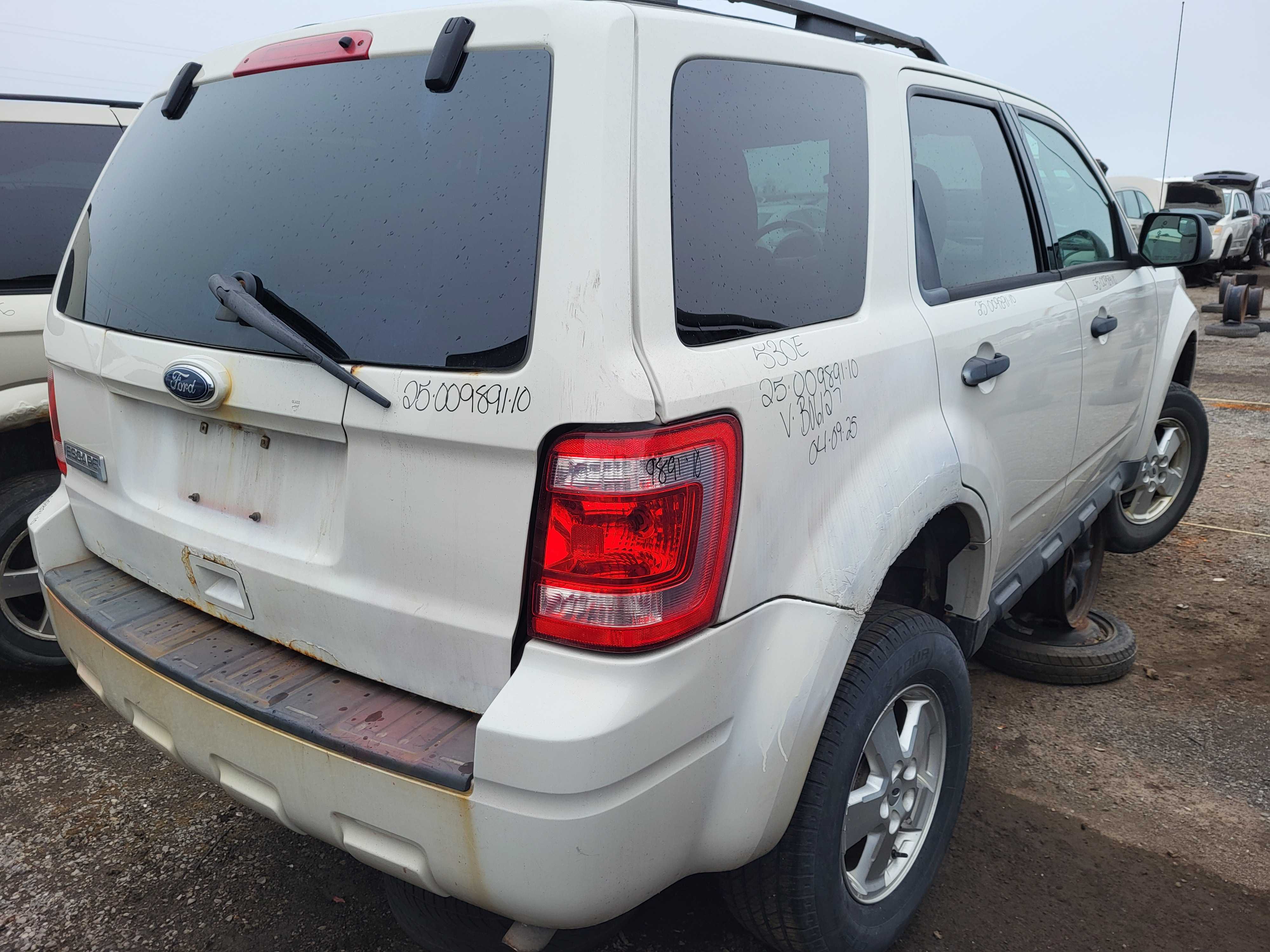 FORD ESCAPE 2010