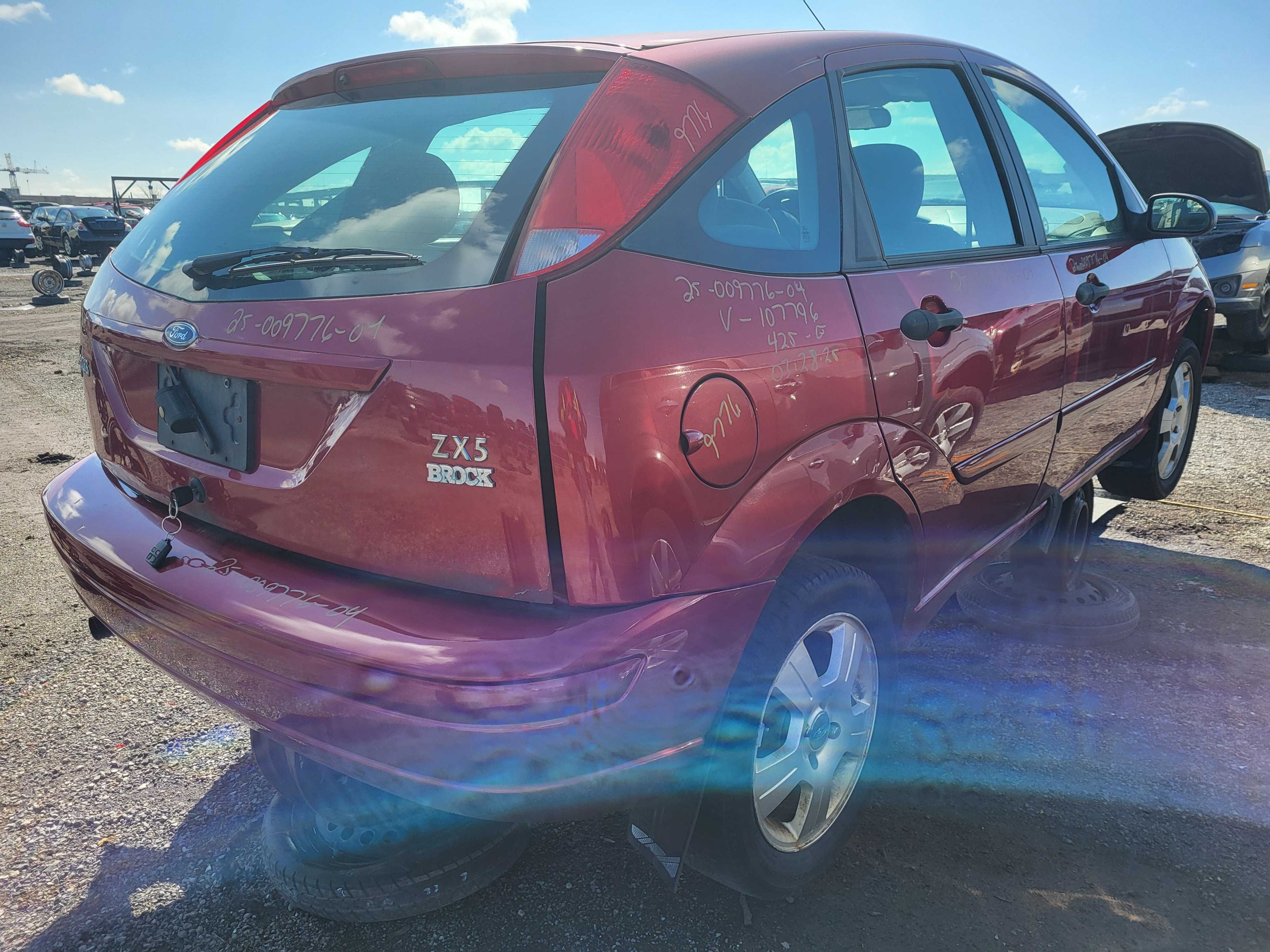 FORD FOCUS 2004