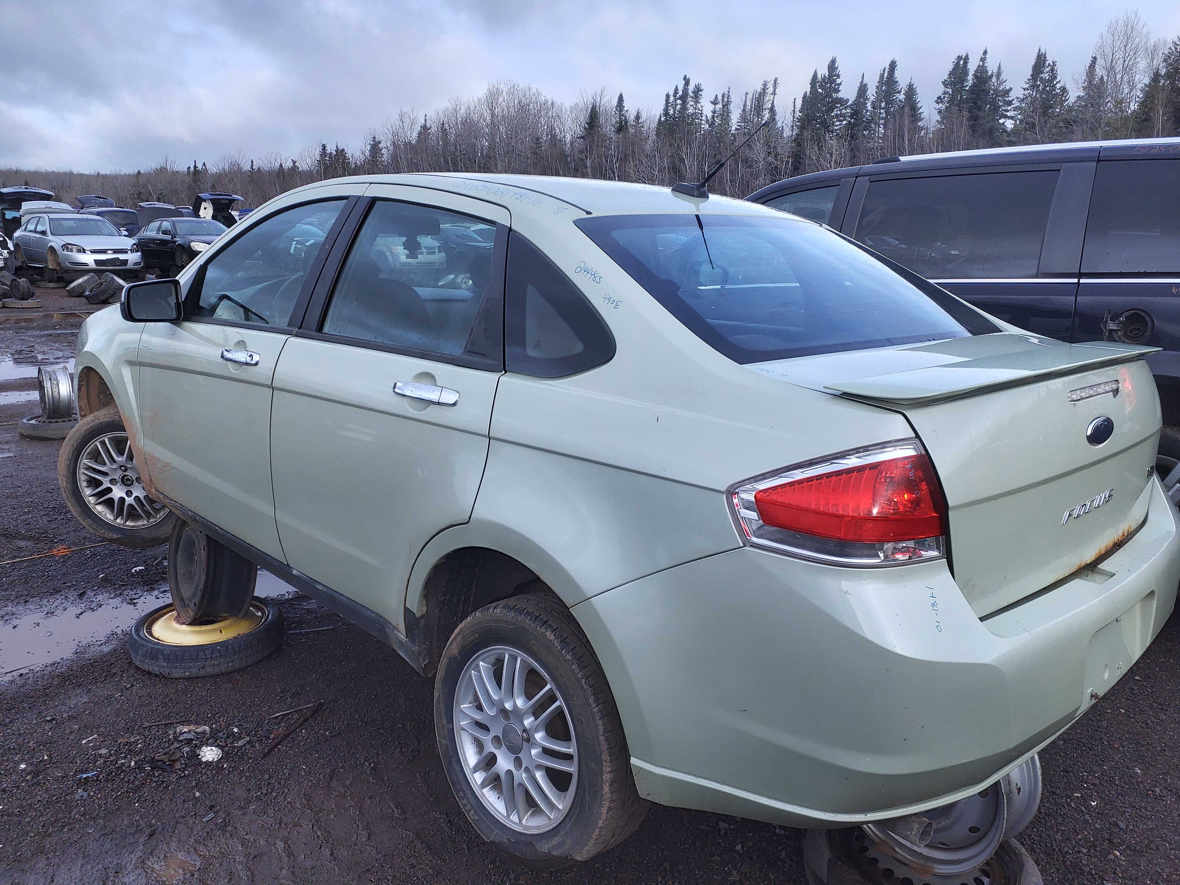 FORD FOCUS 2010