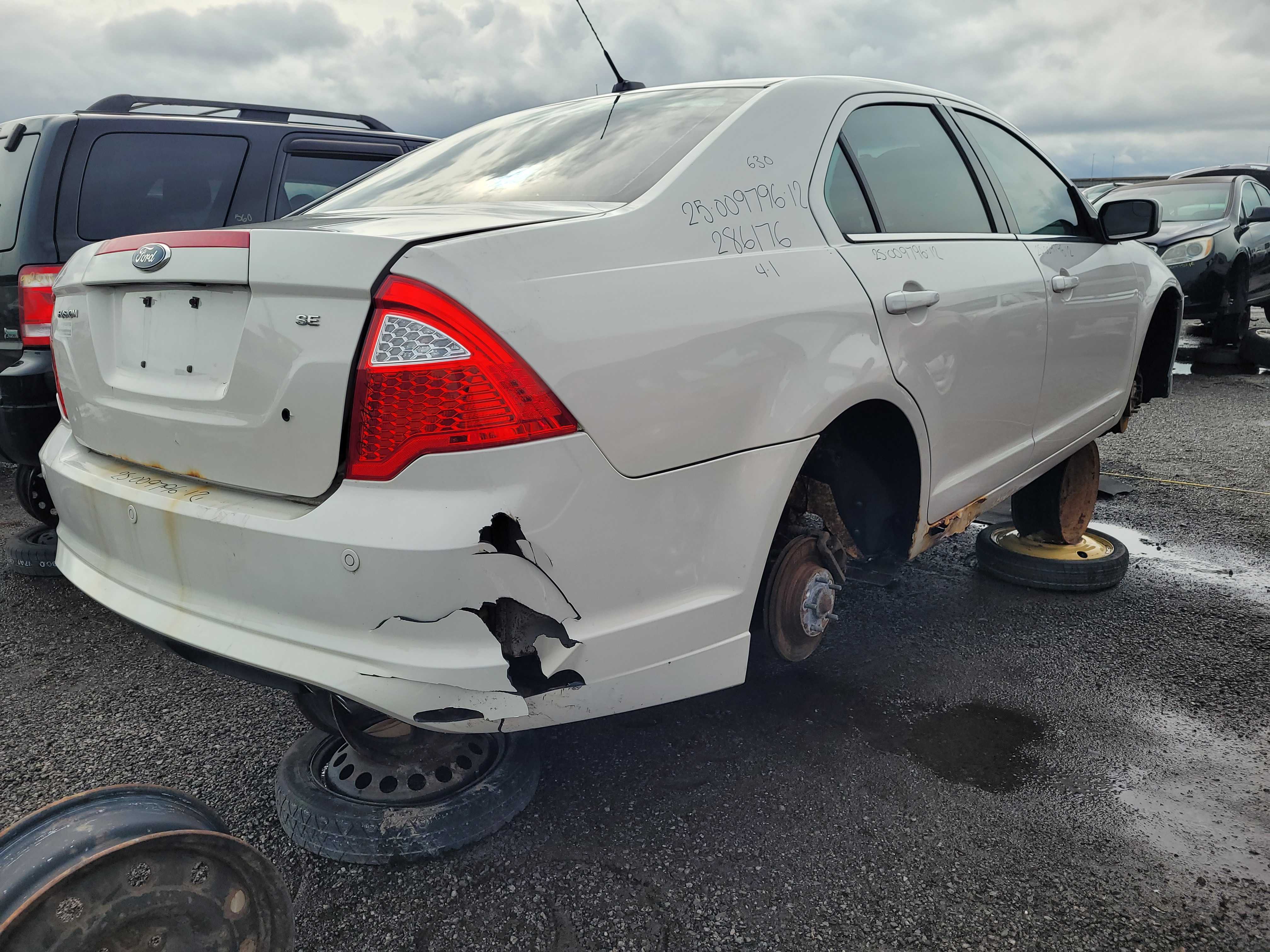 FORD FUSION 2012