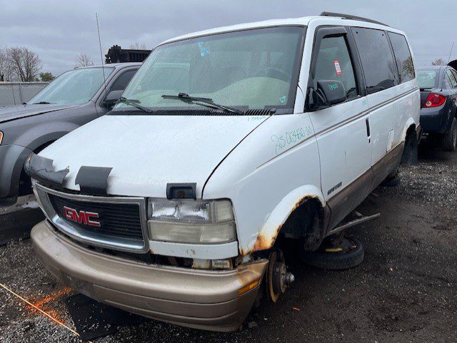 GMC SAFARI 2000
