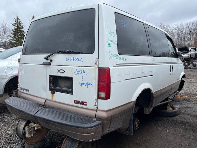 GMC SAFARI 2000