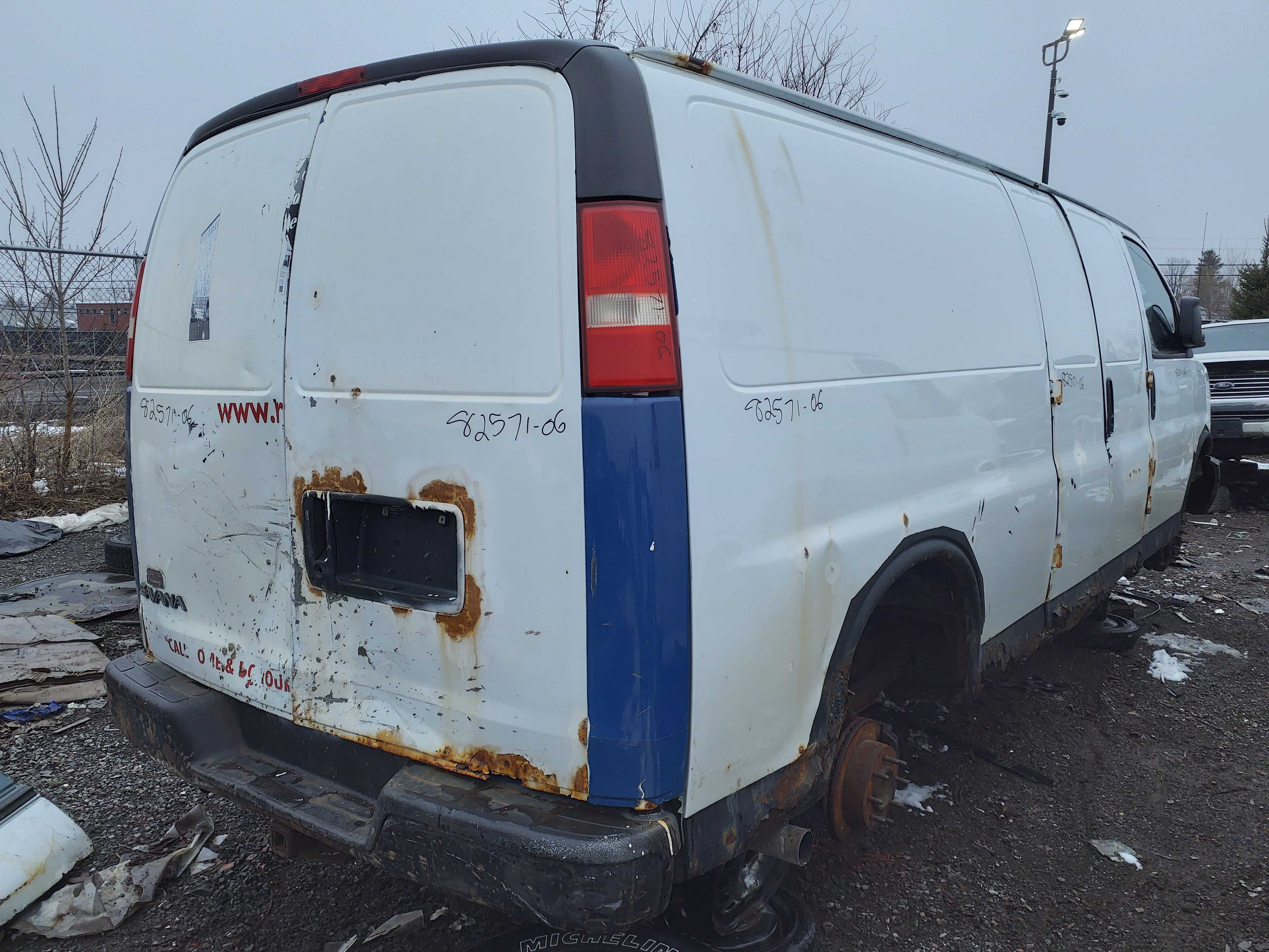 GMC SAVANA CARGO 2006