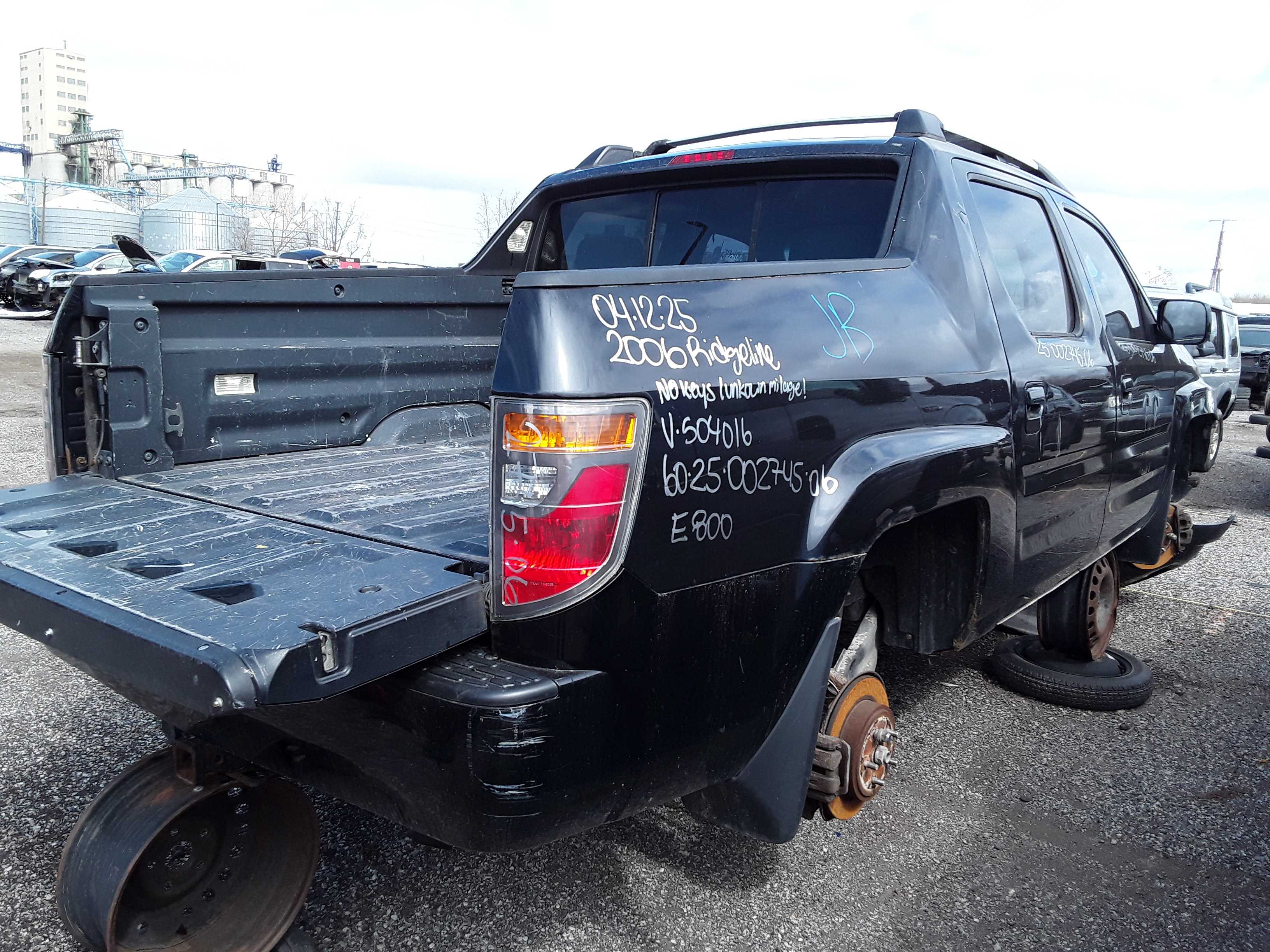 HONDA RIDGELINE 2006