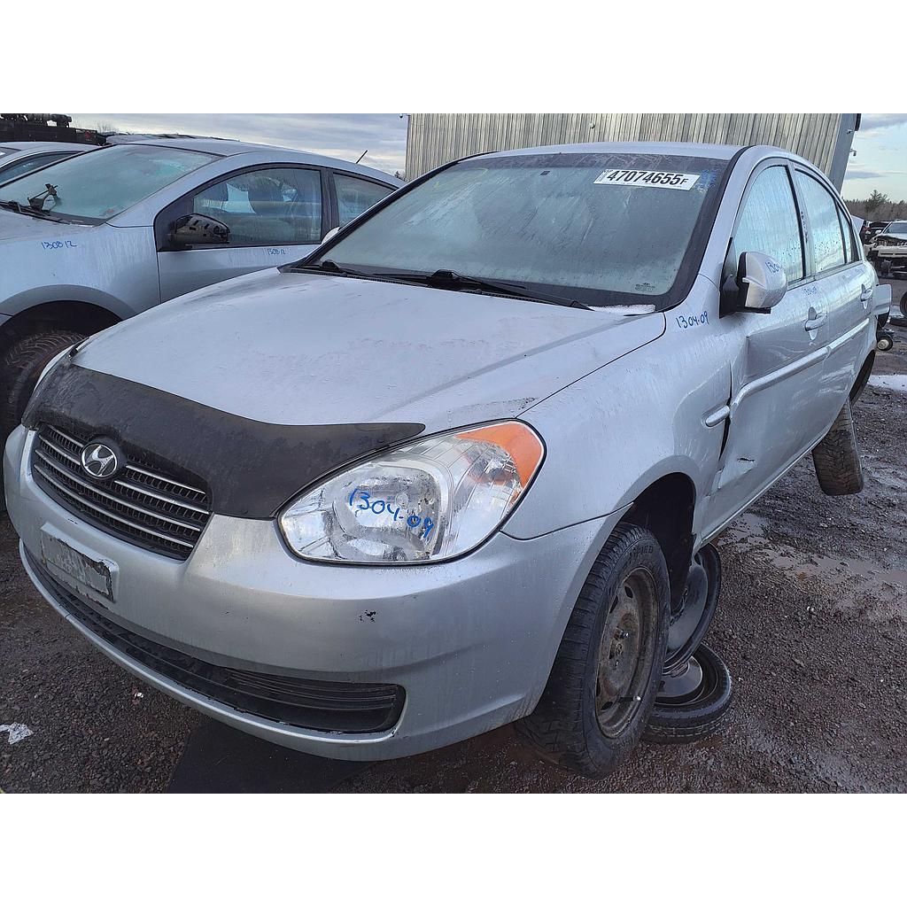 HYUNDAI ACCENT 2009