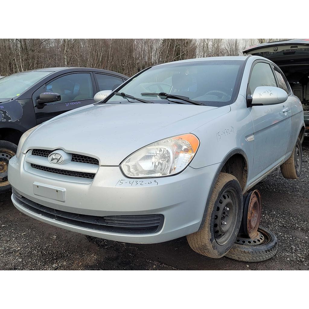 HYUNDAI ACCENT 2009