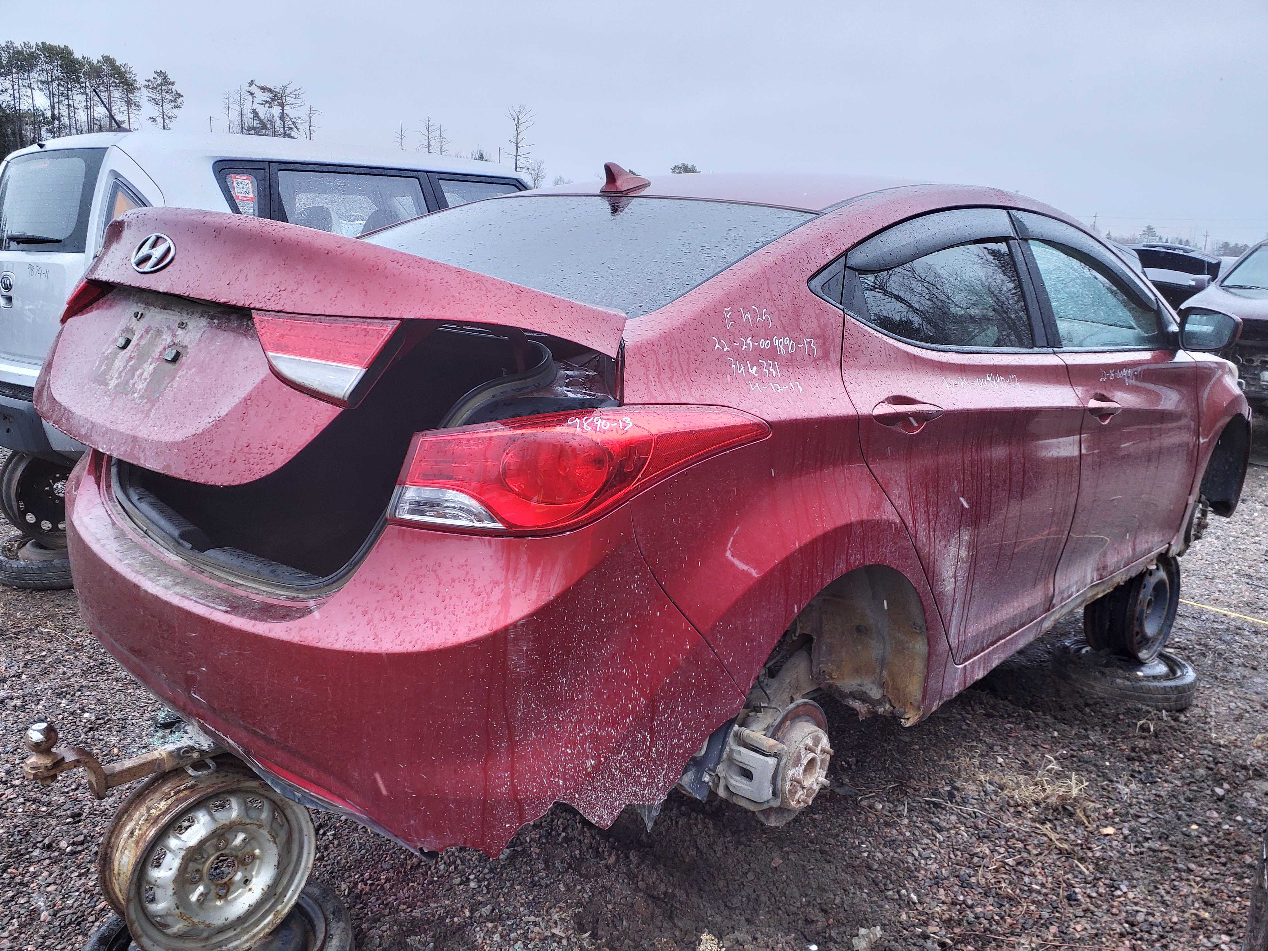 HYUNDAI ELANTRA 2013