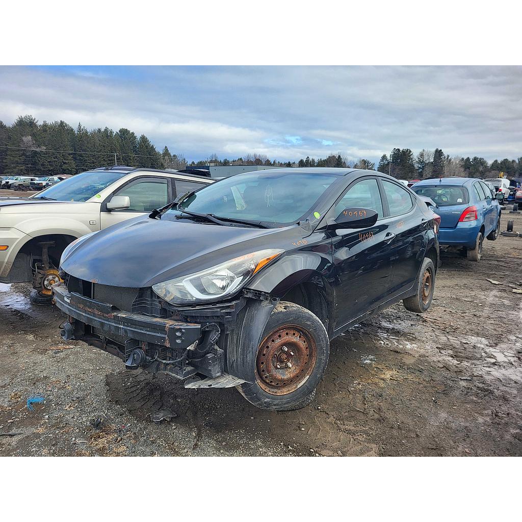 HYUNDAI ELANTRA 2016