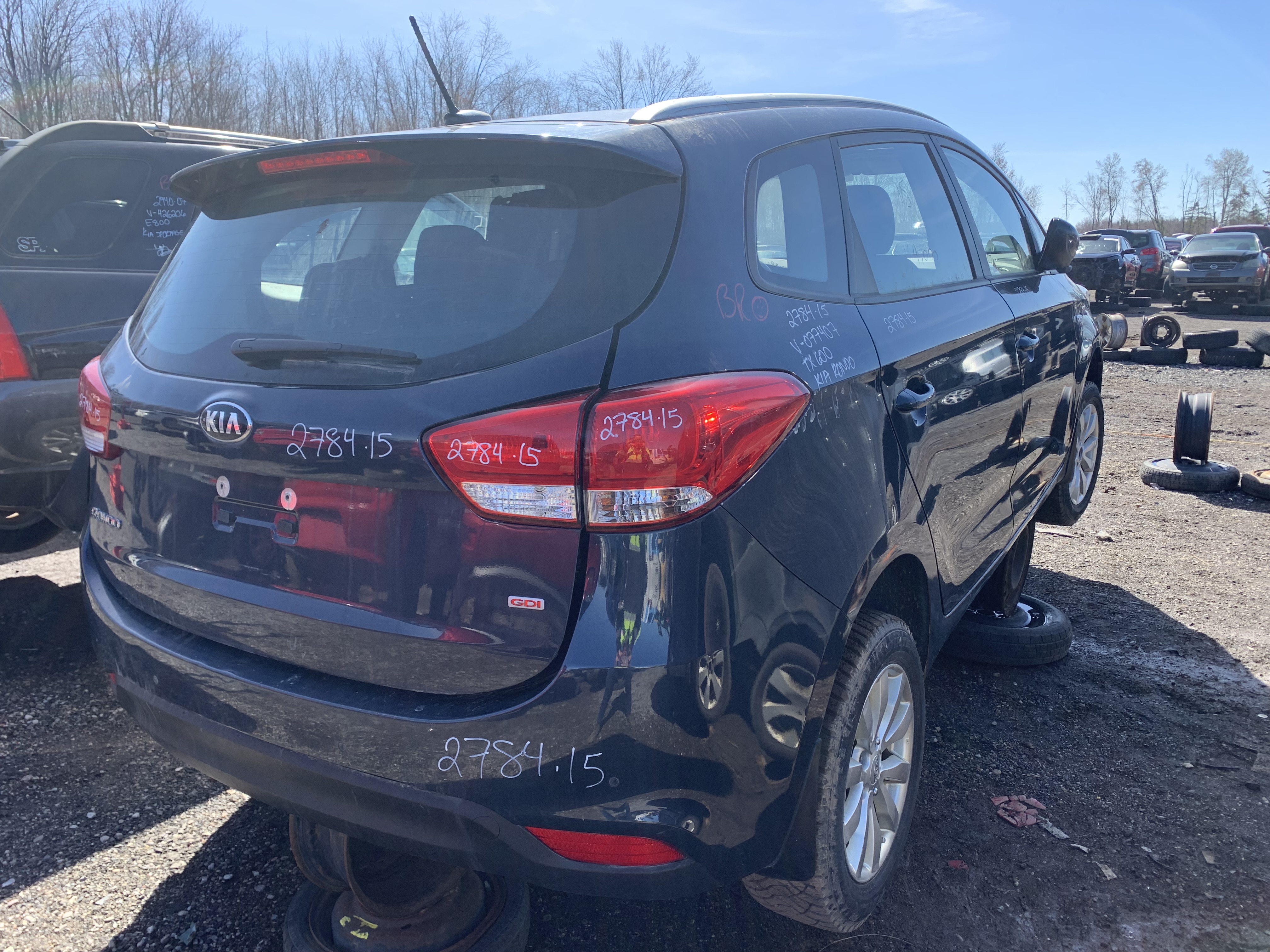 KIA RONDO 2015