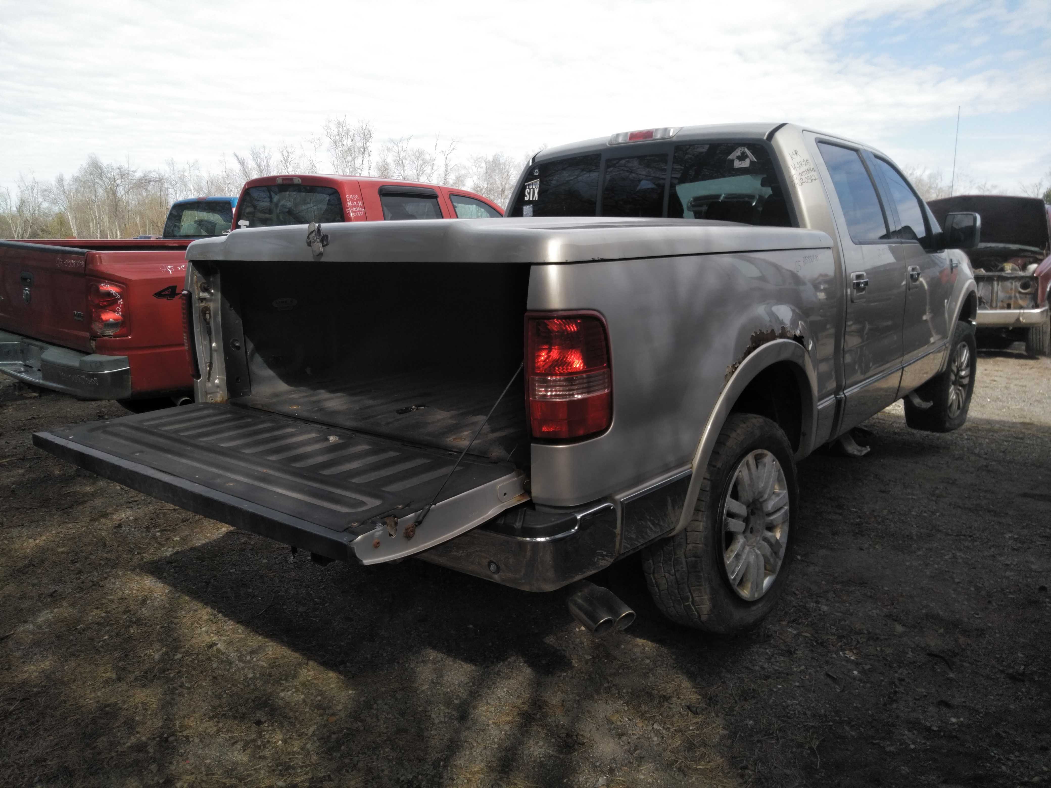 LINCOLN MARK LT 2006