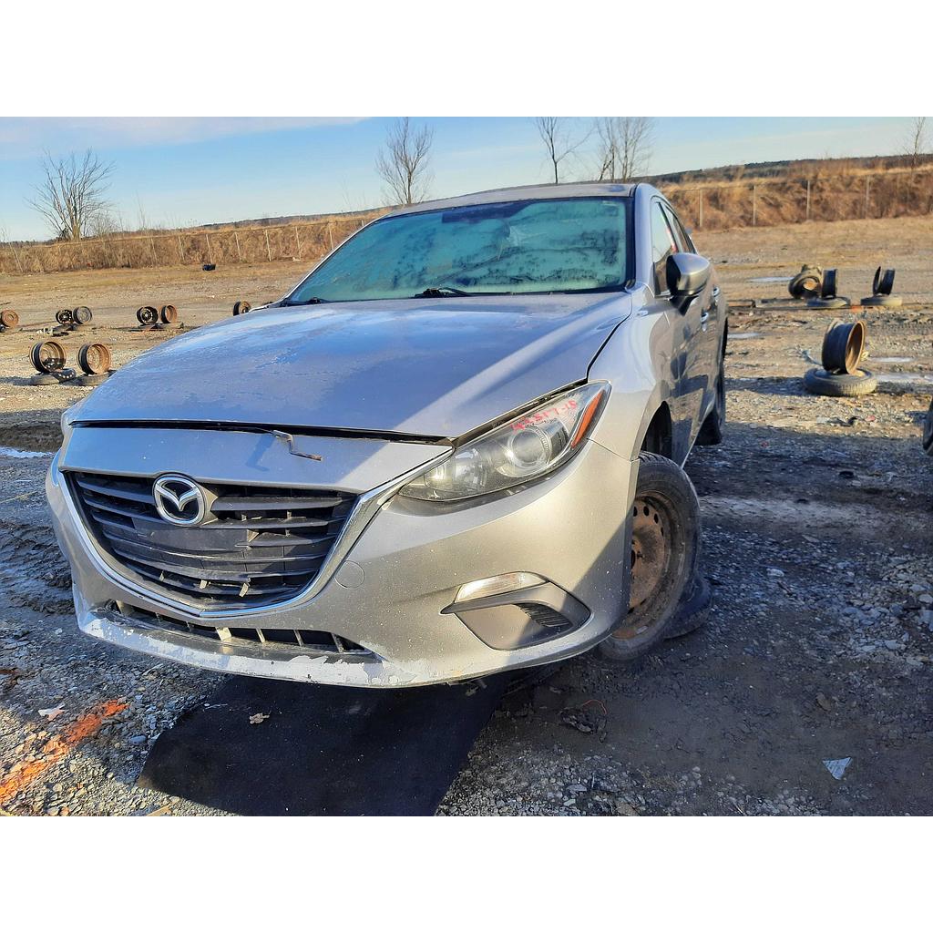 MAZDA MAZDA3 2015