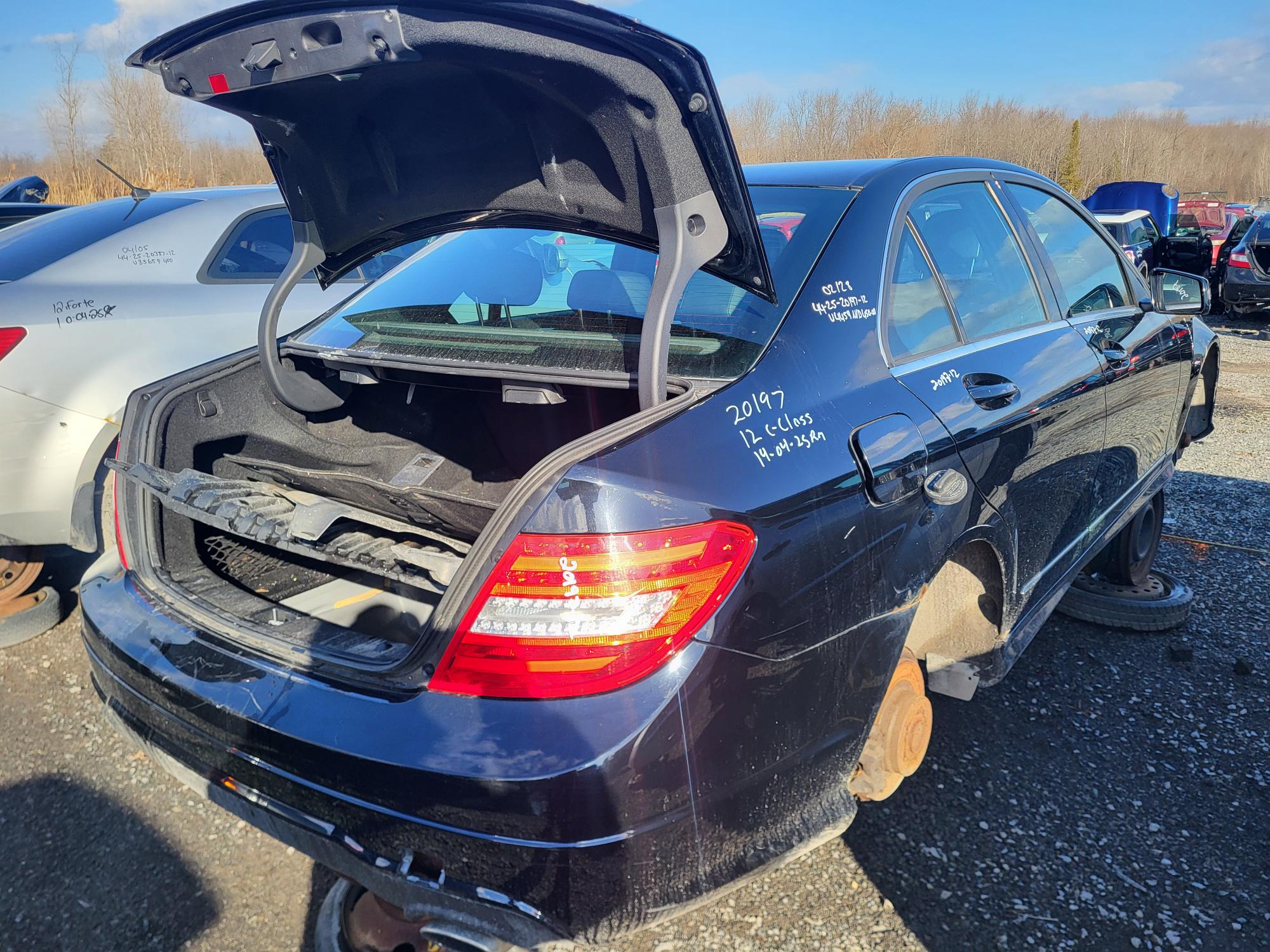 MERCEDES-BENZ C-CLASS 2012