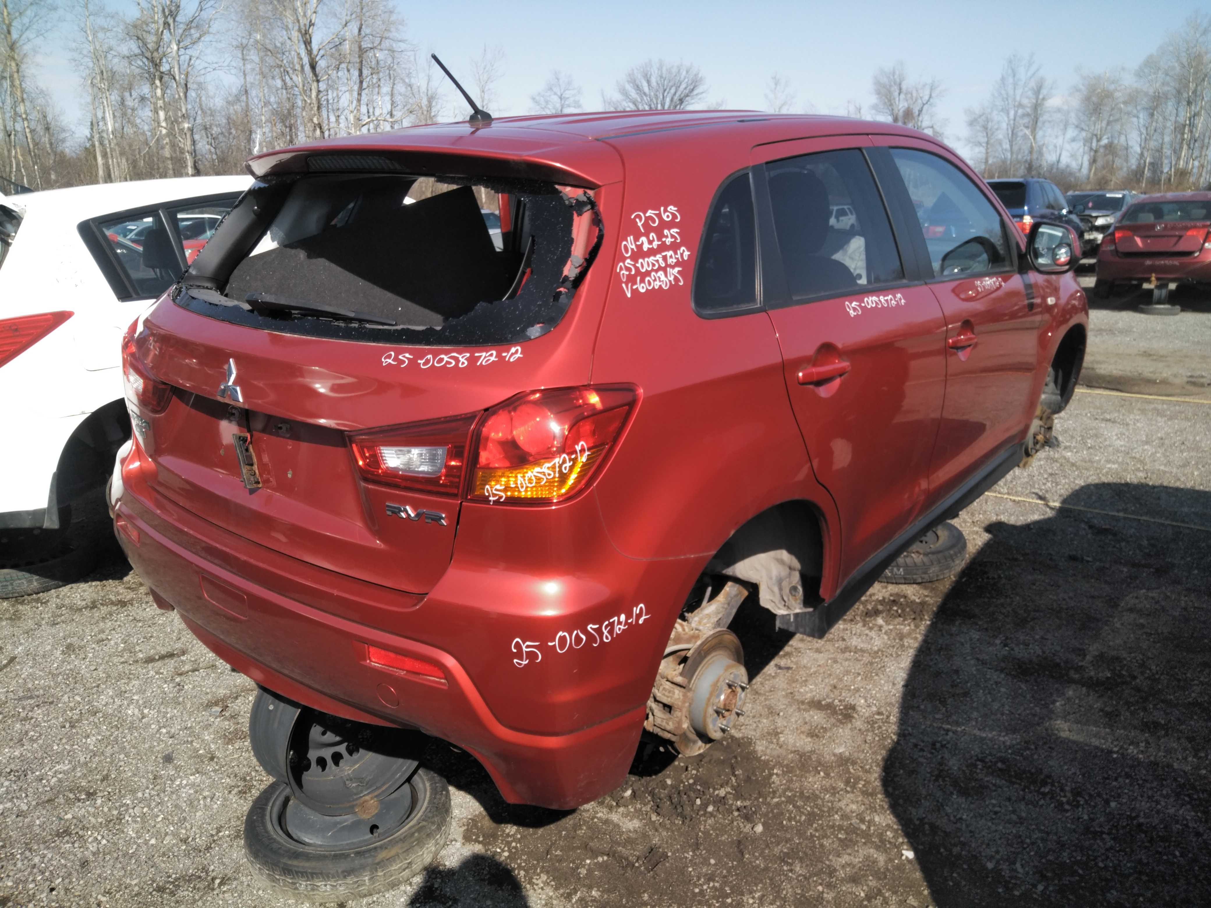 MITSUBISHI RVR 2012