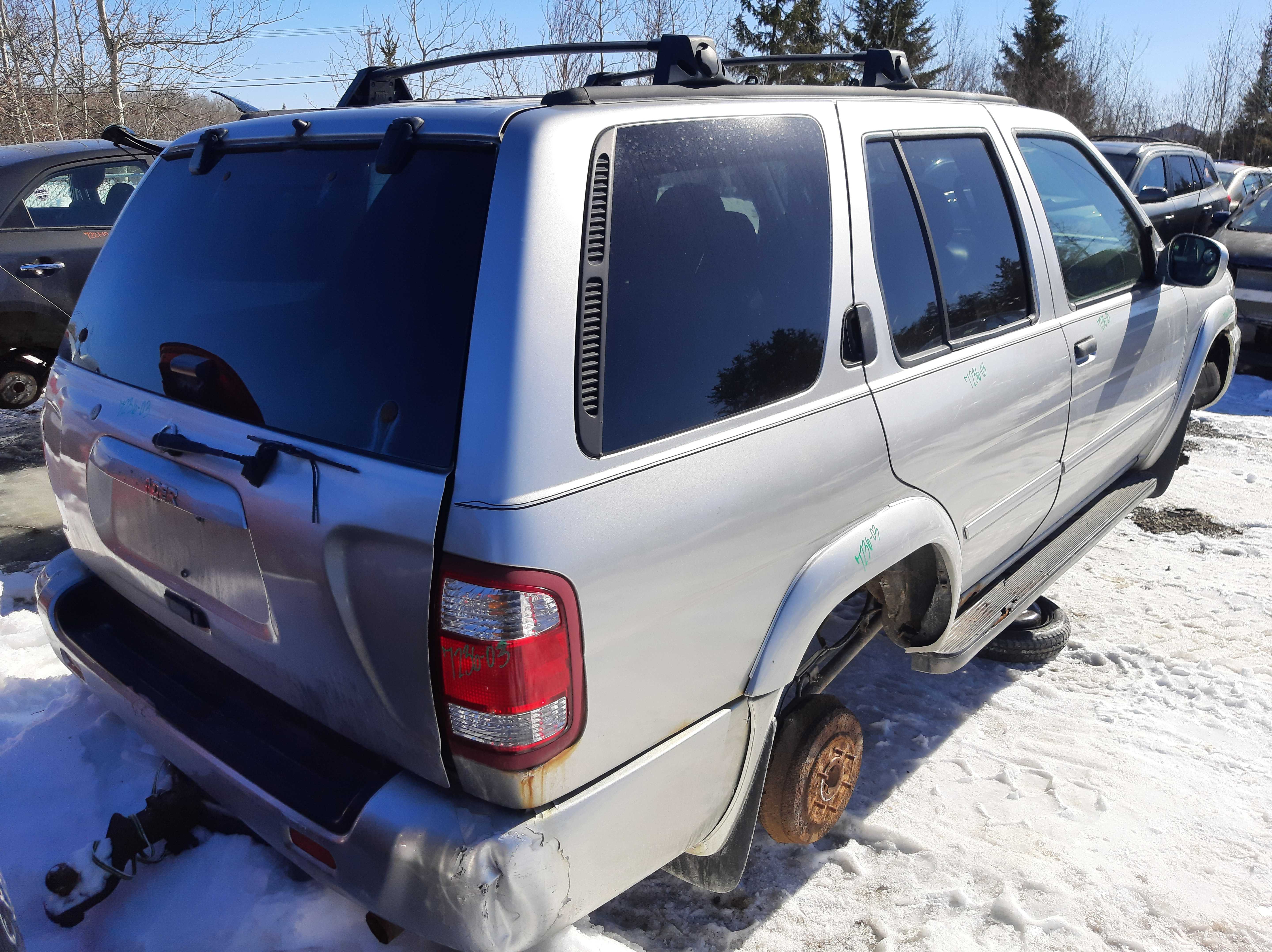 NISSAN PATHFINDER 2003