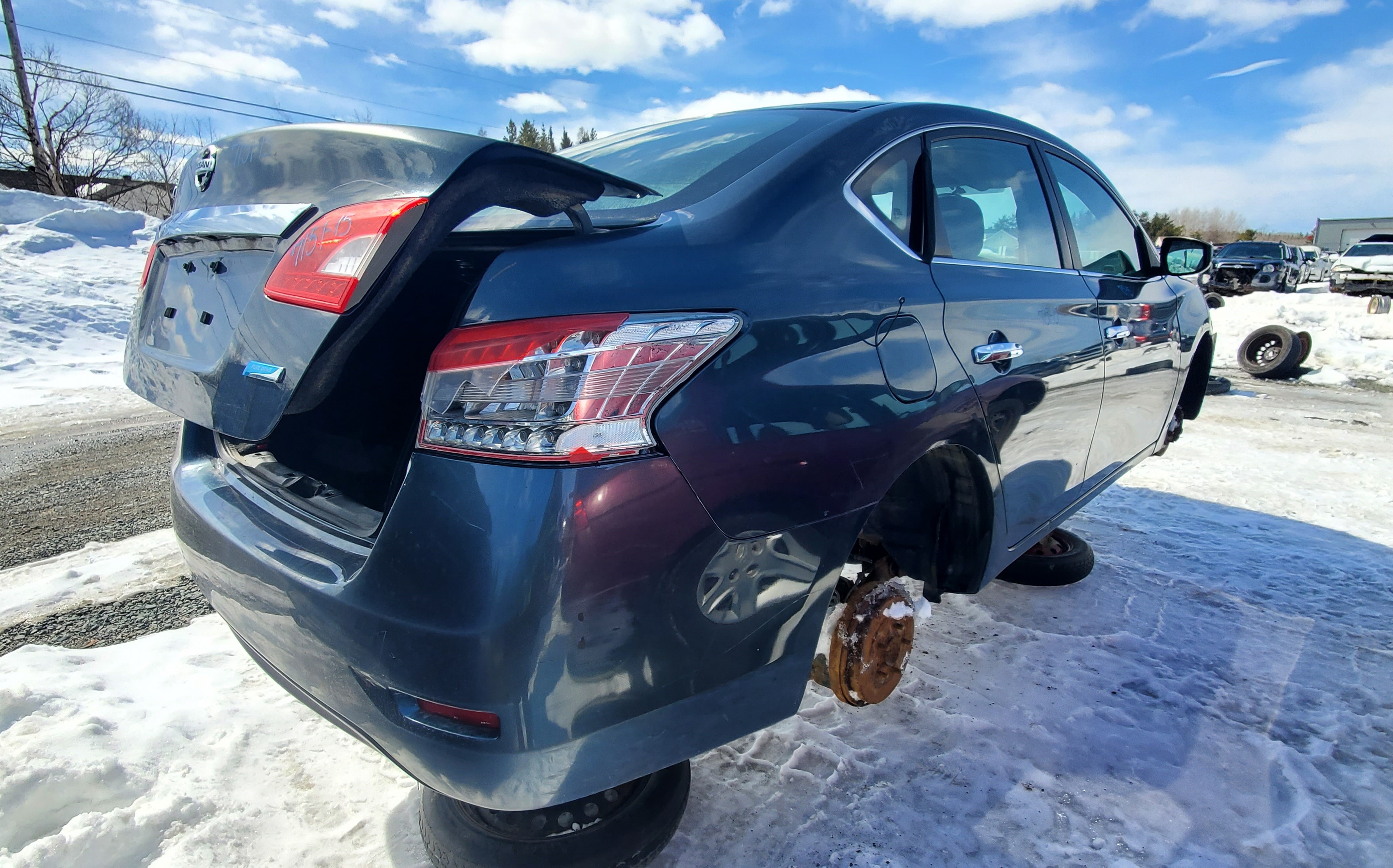 NISSAN SENTRA 2015